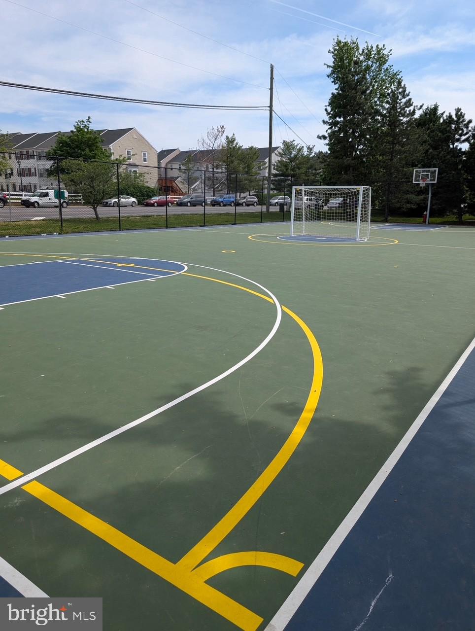 GROVEWOOD - Residential Lease