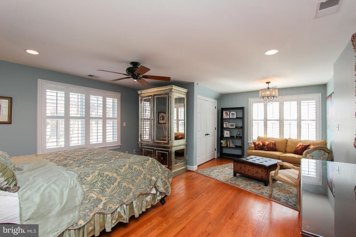 WEST CHEVY CHASE HEIGHTS - Residential