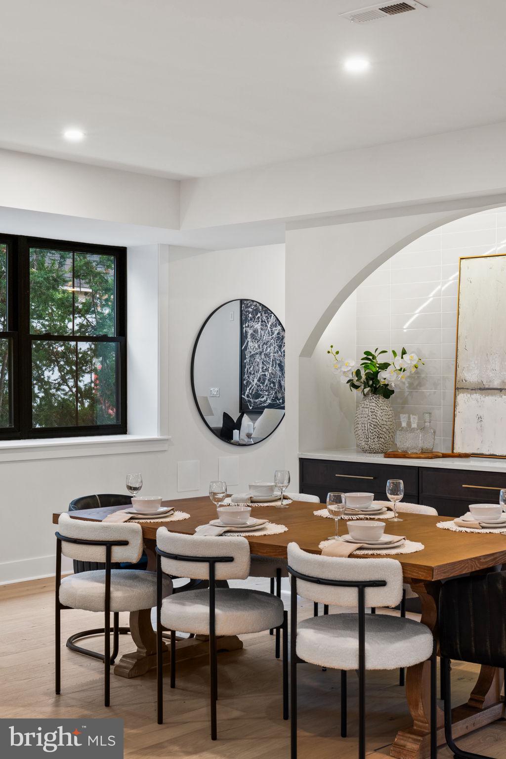 BEECHWOOD - Residential