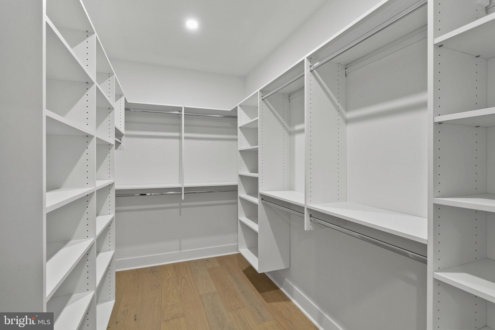 BEECHWOOD - Residential