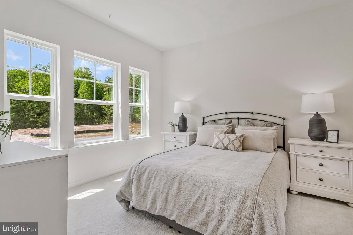 OYSTER HARBOR - Residential