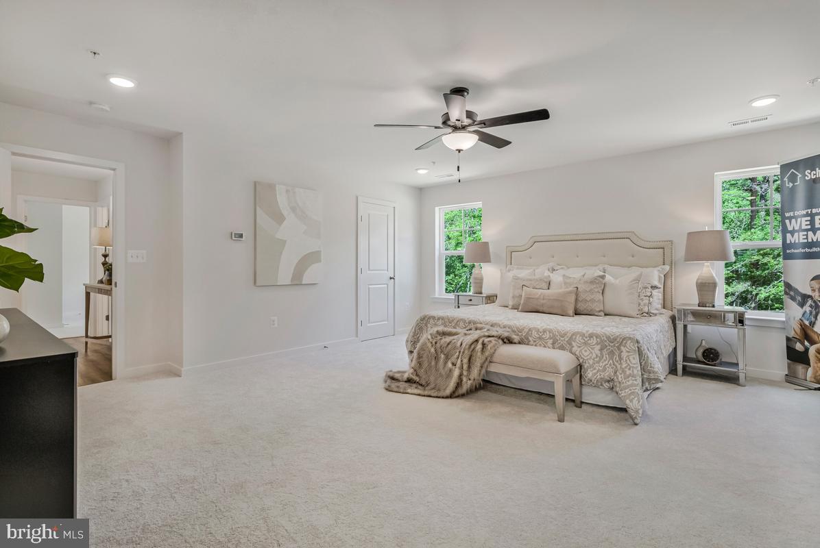 OYSTER HARBOR - Residential
