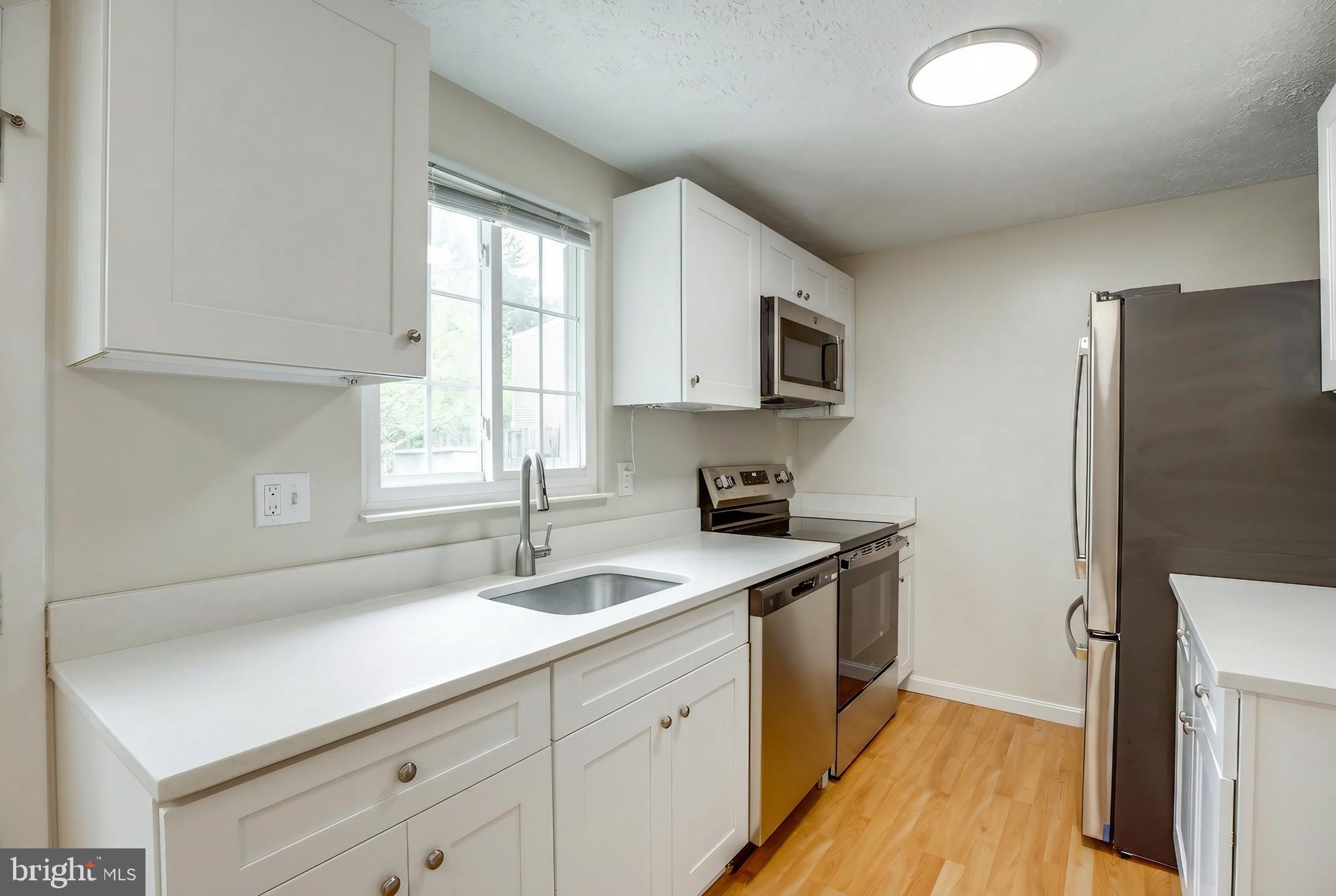 WESTLEIGH - Residential