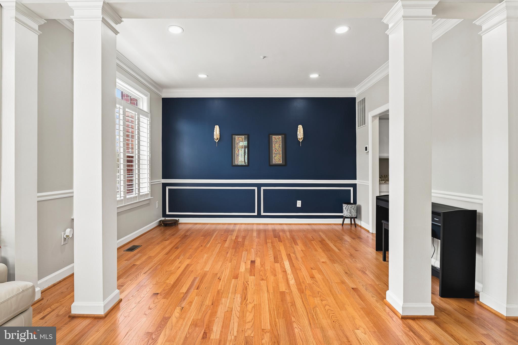 WAVERLY WOODS - Residential