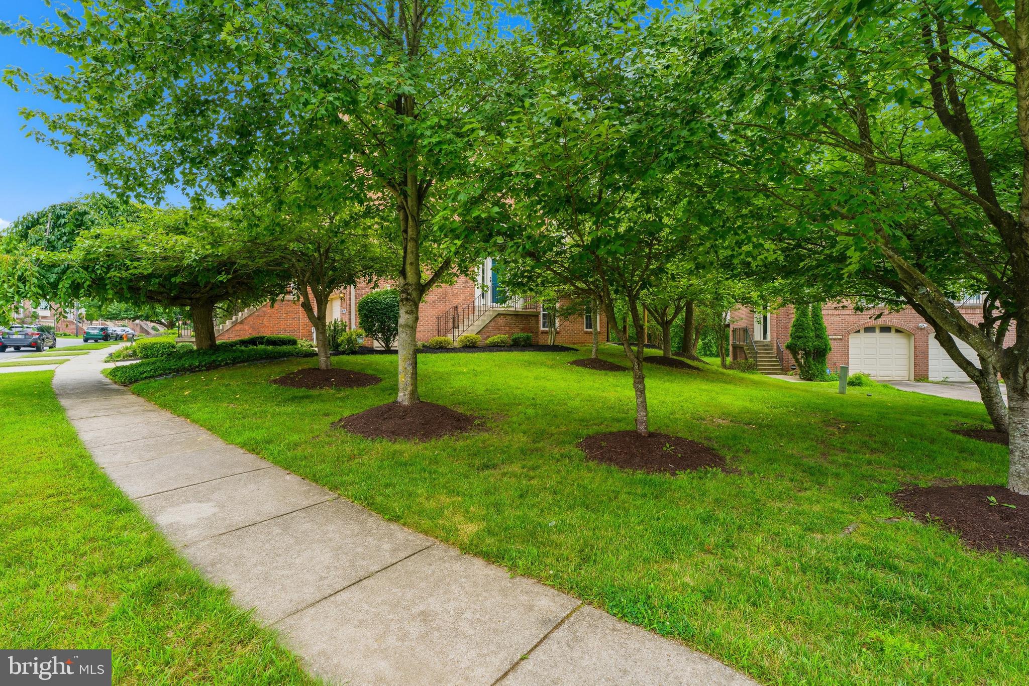 WAVERLY WOODS - Residential