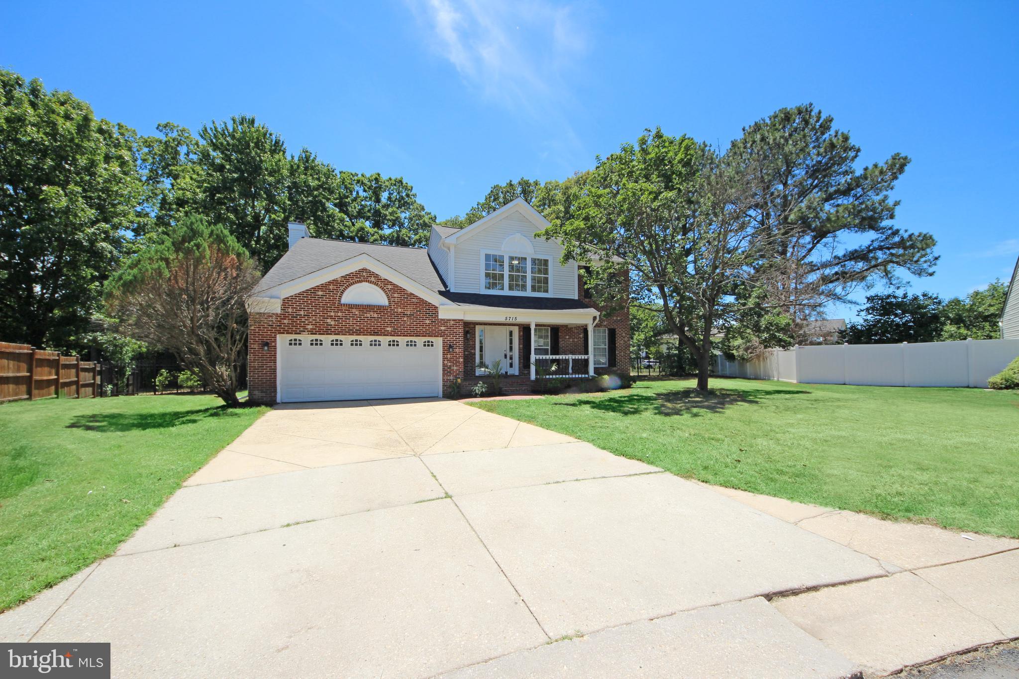 CLINTON - Residential