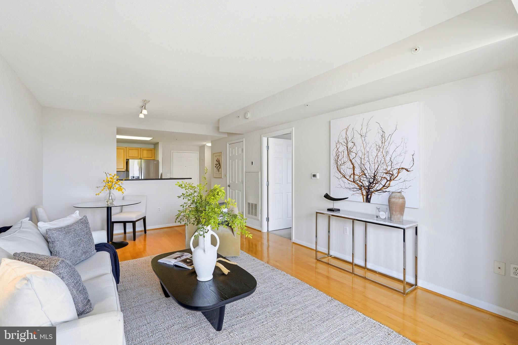WILTON HOUSE - Residential