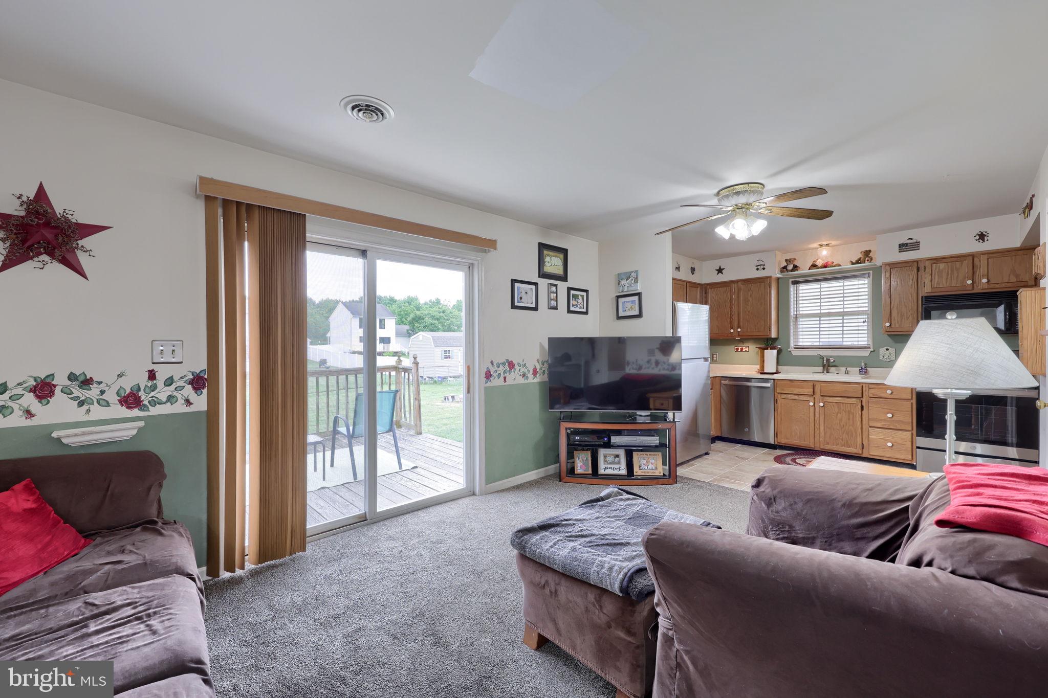 WANDERING STREAM ESTATES - Residential