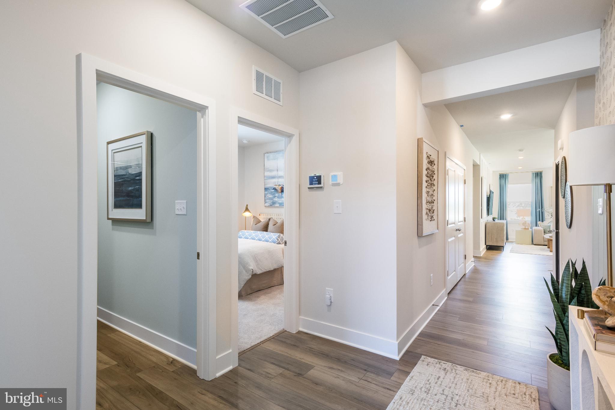 SOMERTON CHASE - Residential