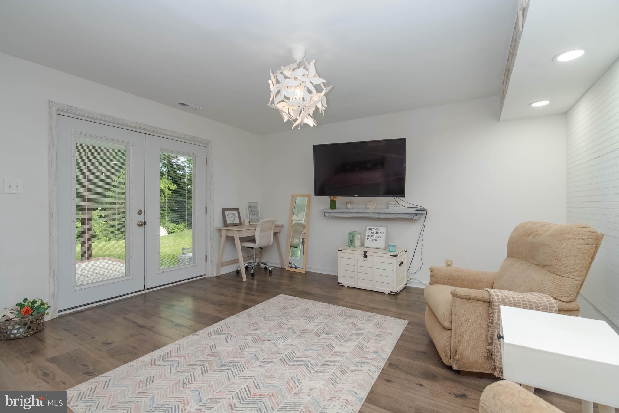 FOUNTAIN GLEN - Residential