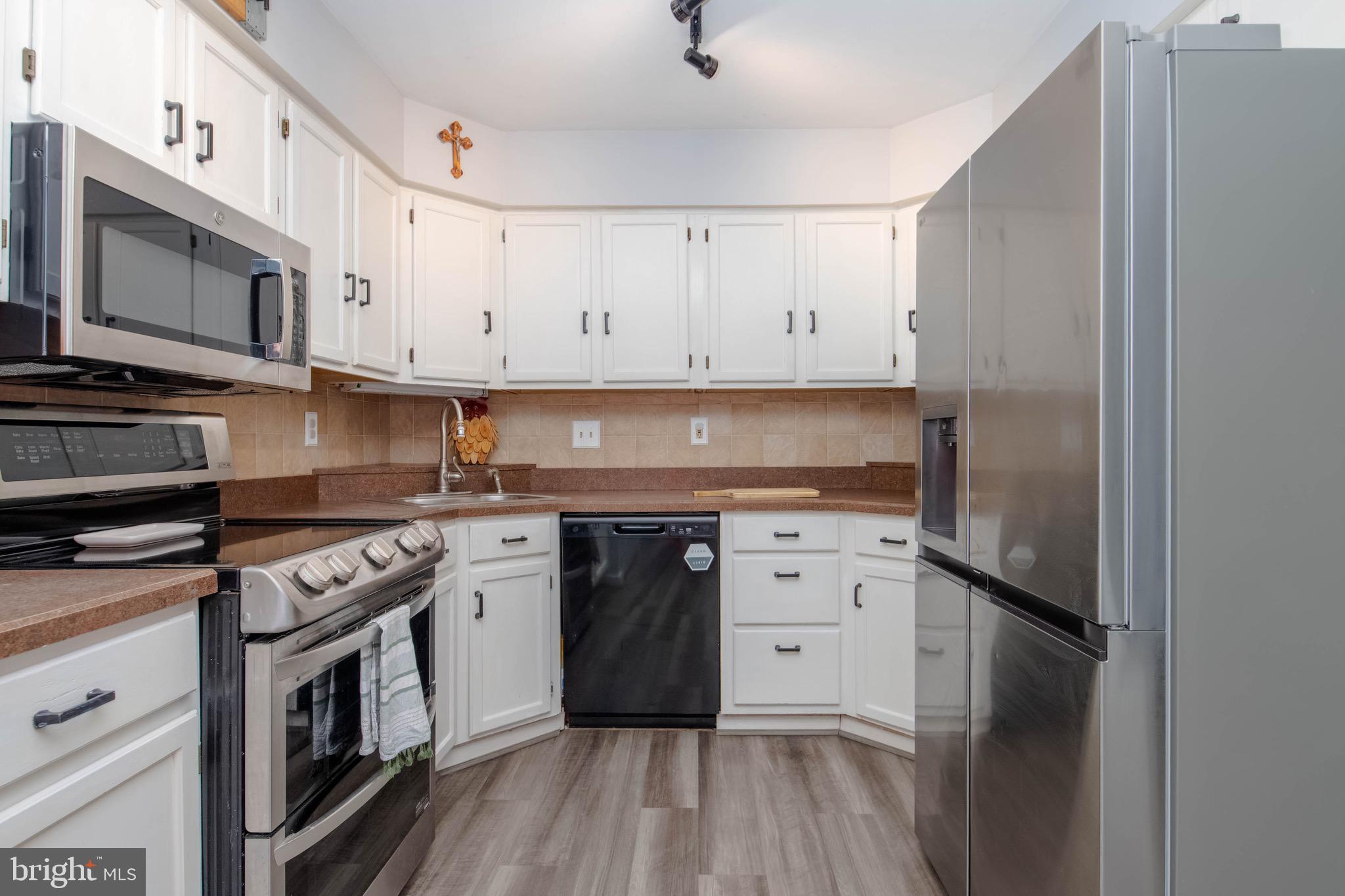 FOUNTAIN GLEN - Residential