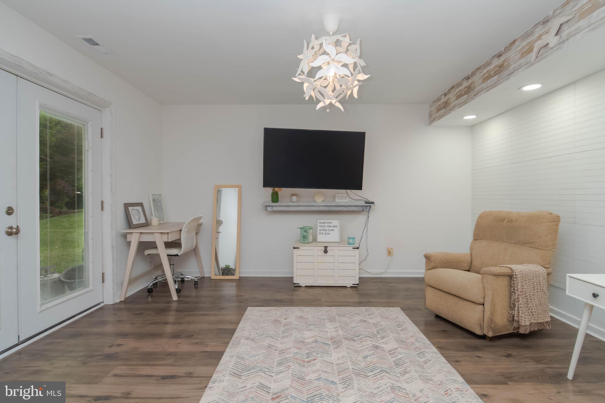 FOUNTAIN GLEN - Residential