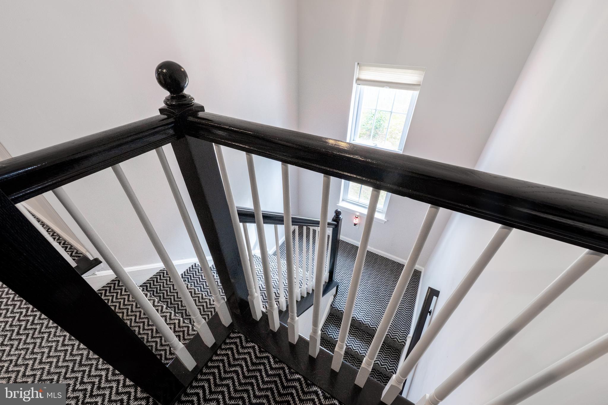 SPRING MILL - Residential