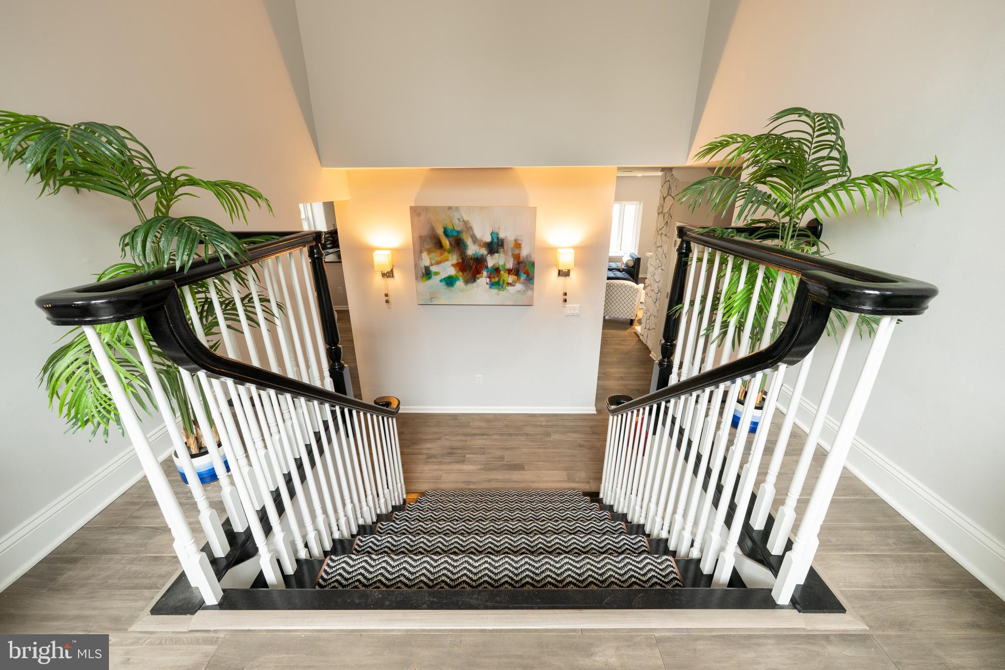SPRING MILL - Residential
