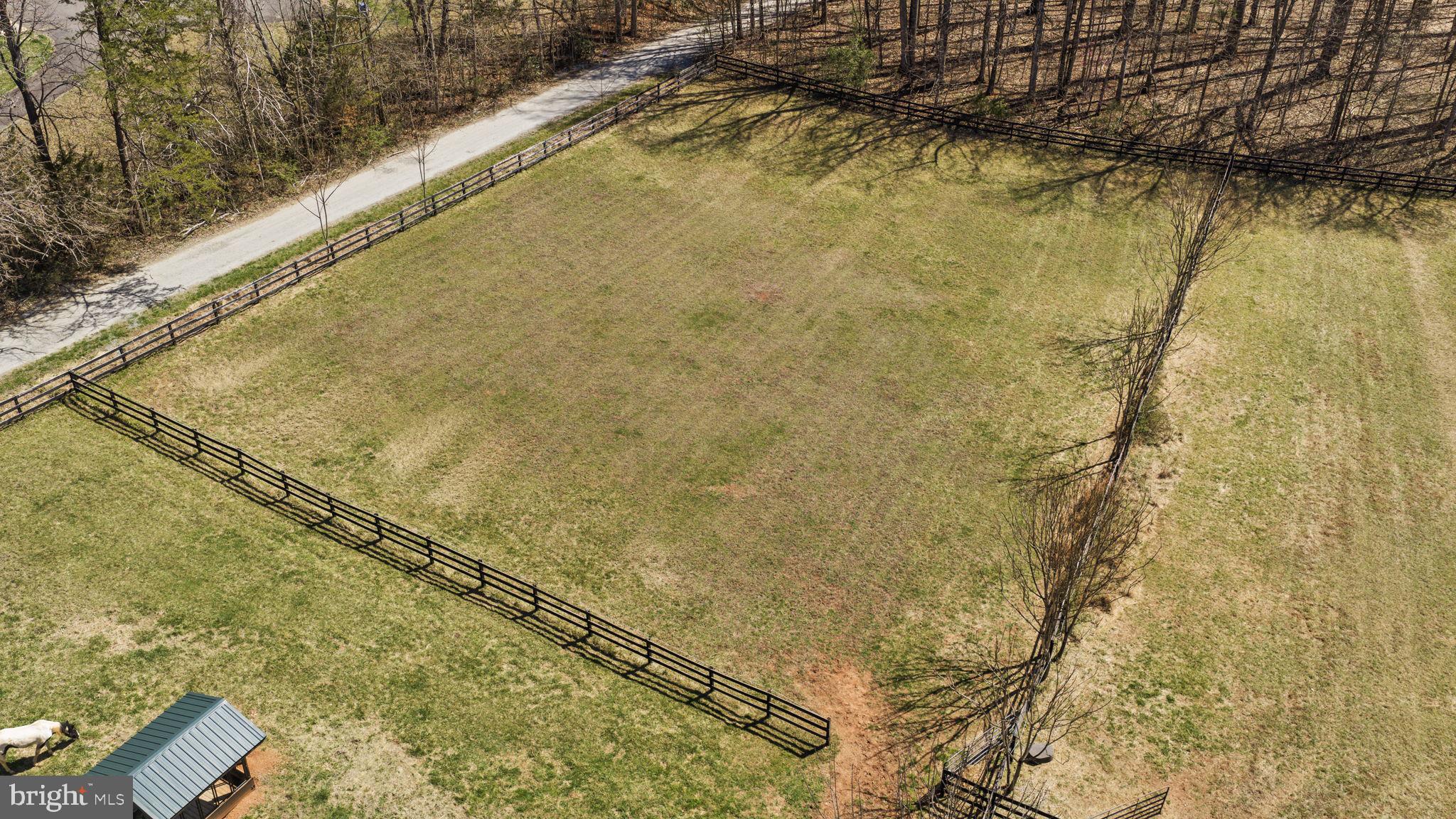 MAJESTIC RIDGE ESTATES - Residential
