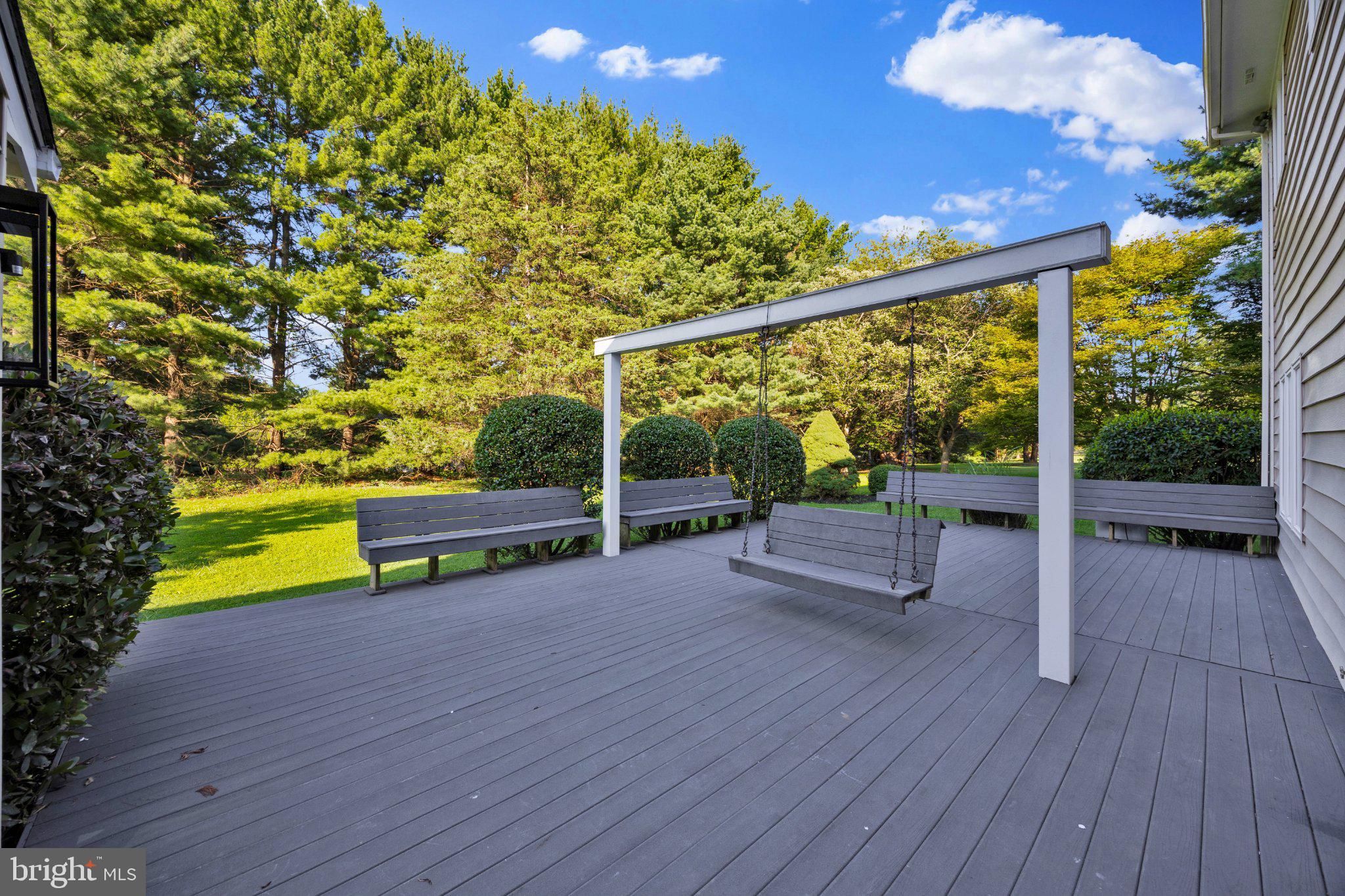 BURNHAM HILLS - Residential