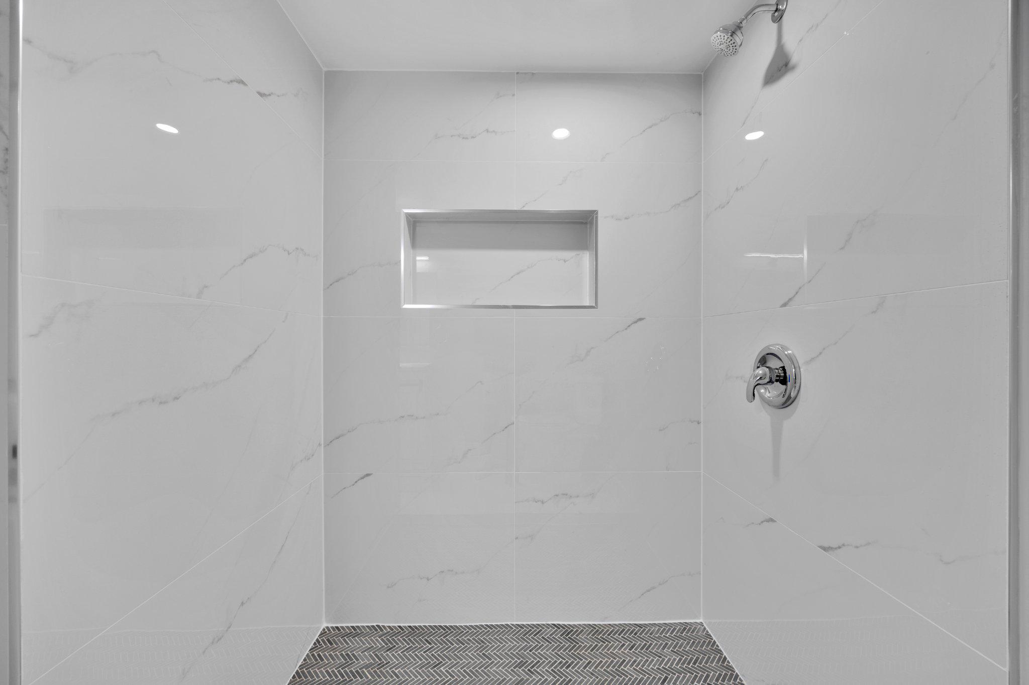 BURNHAM HILLS - Residential