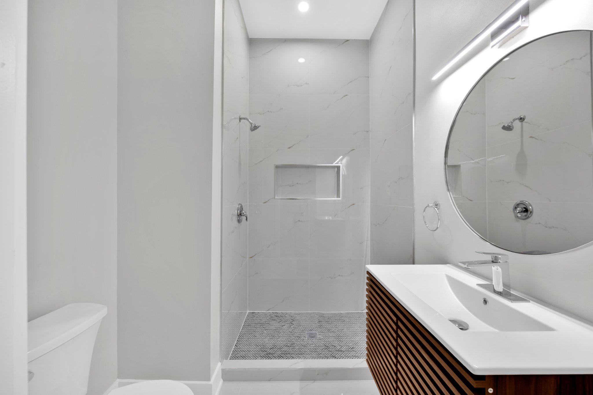 BURNHAM HILLS - Residential