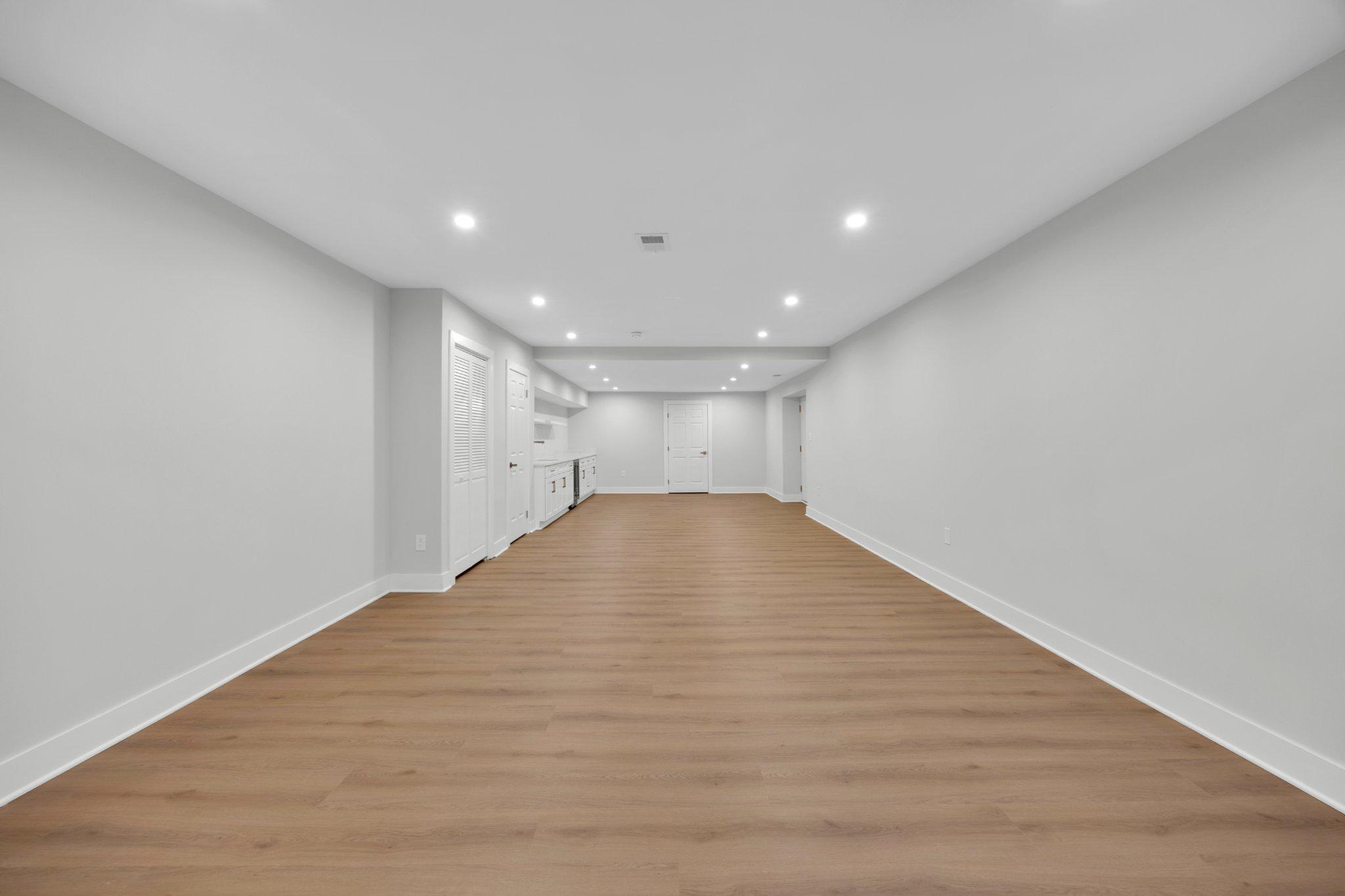 BURNHAM HILLS - Residential