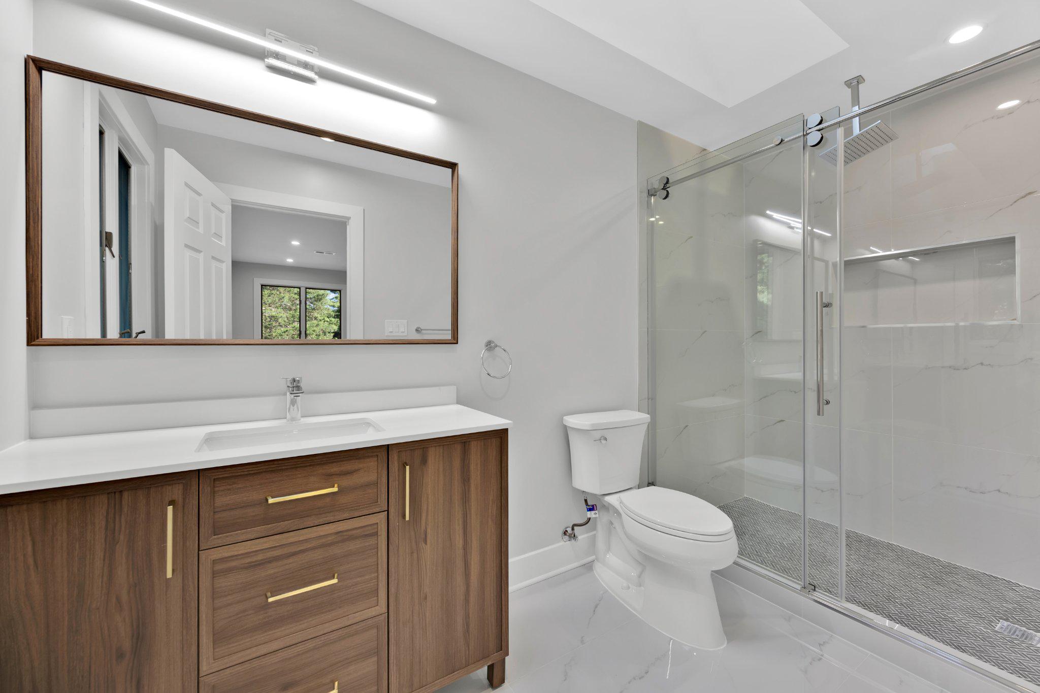 BURNHAM HILLS - Residential