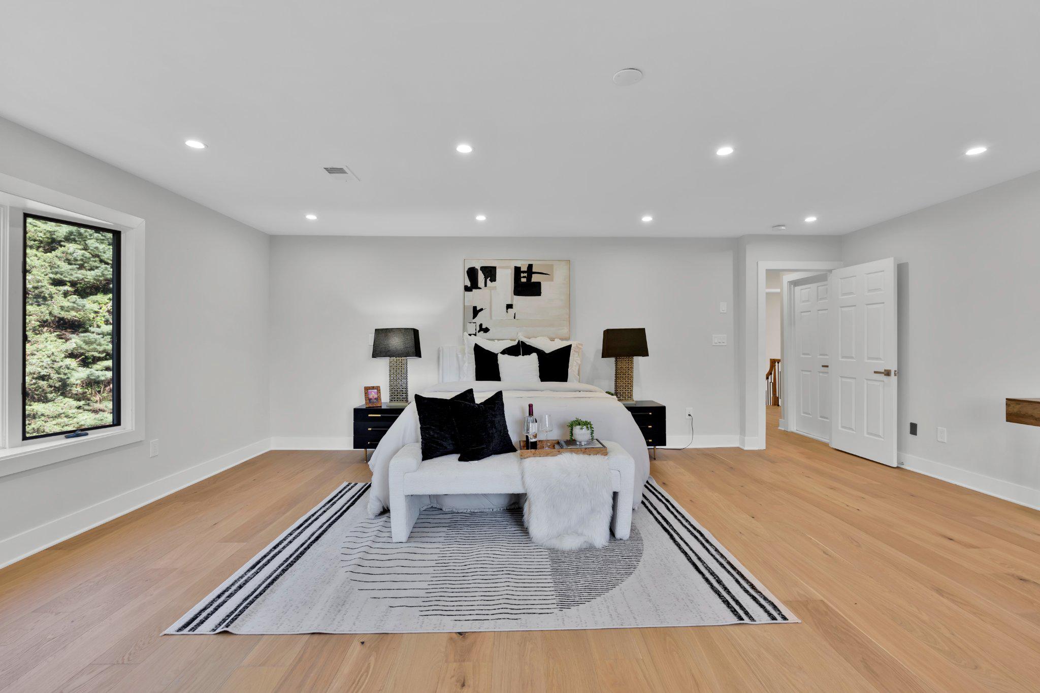 BURNHAM HILLS - Residential