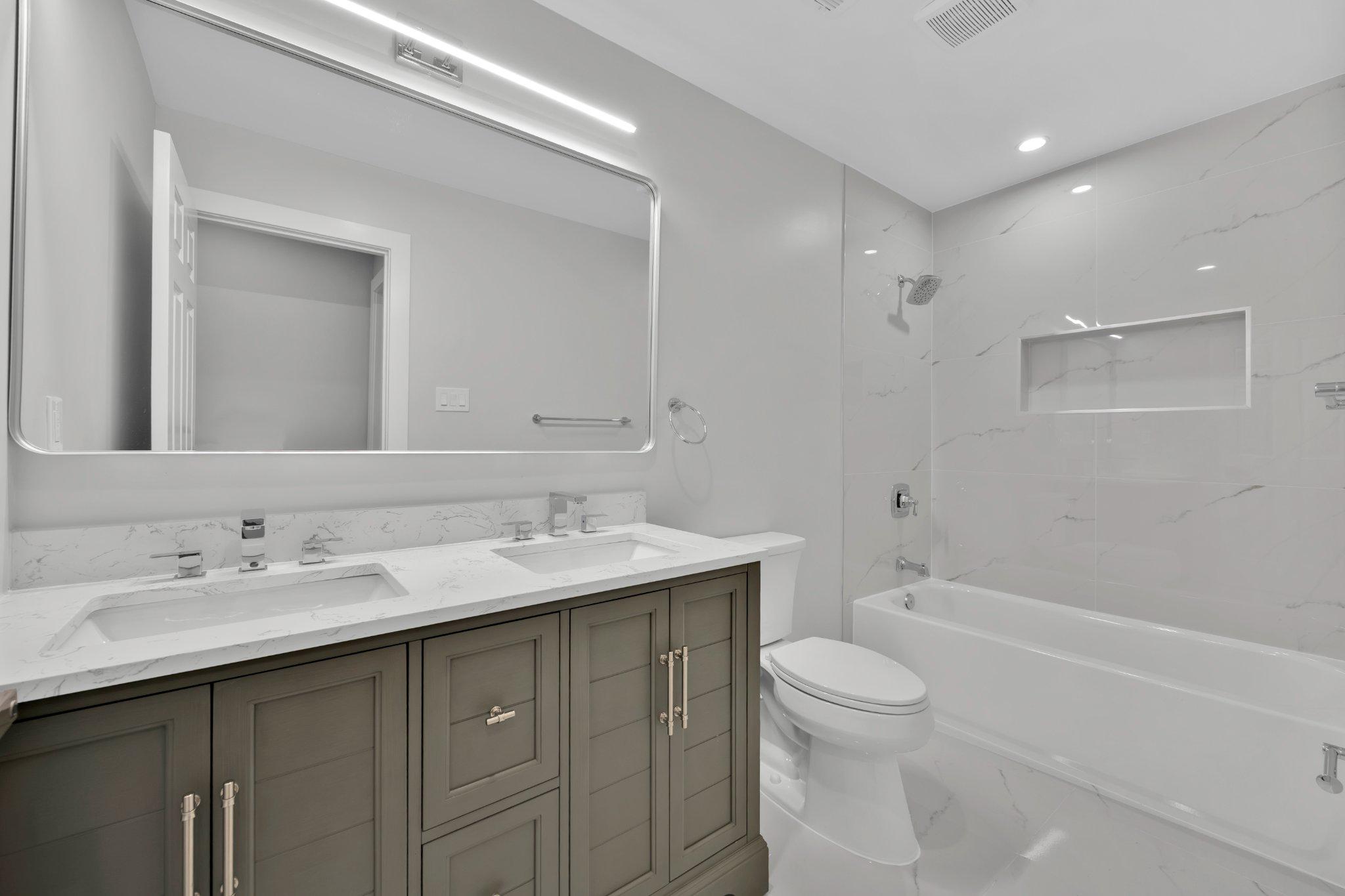BURNHAM HILLS - Residential