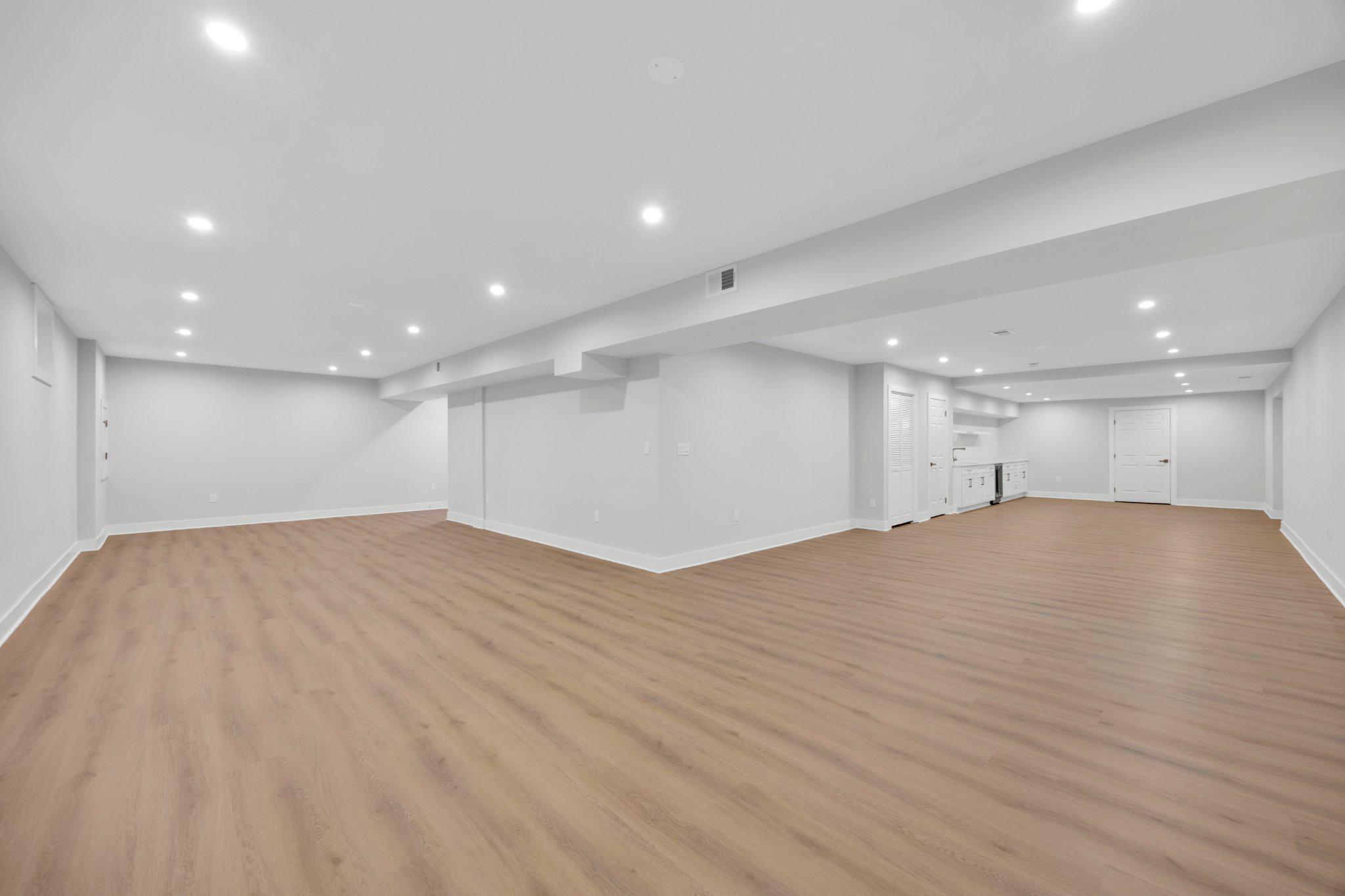BURNHAM HILLS - Residential