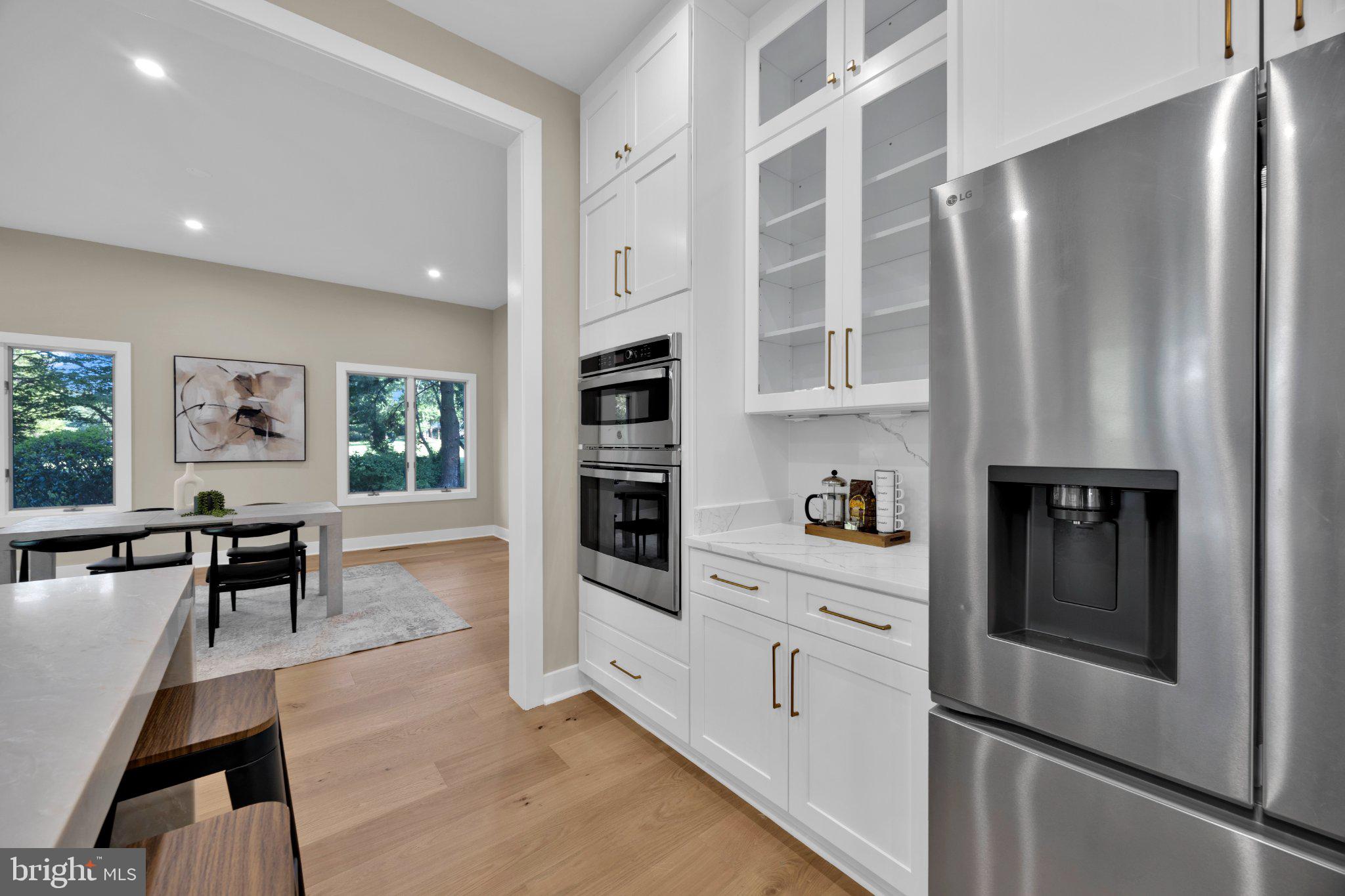 BURNHAM HILLS - Residential