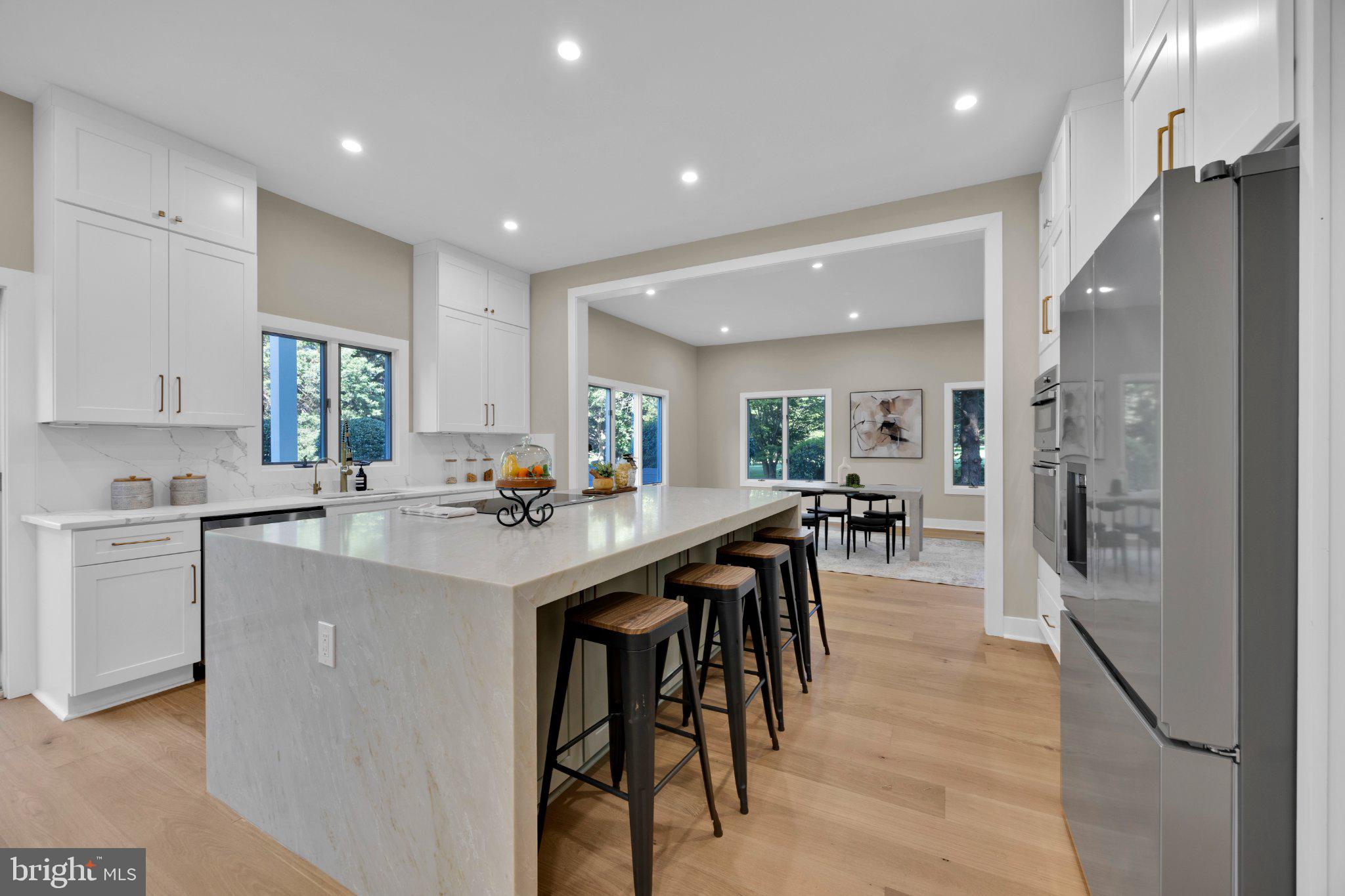 BURNHAM HILLS - Residential