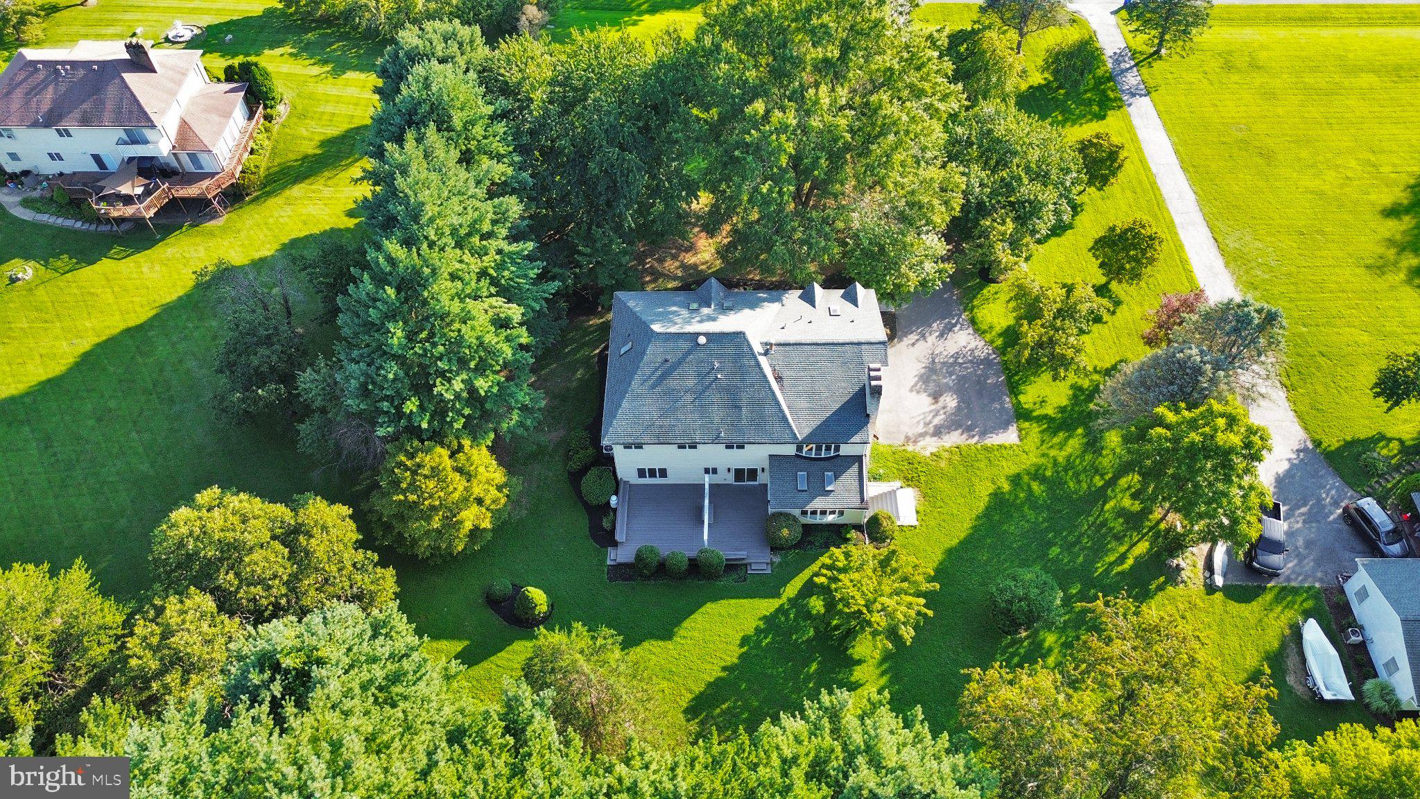 BURNHAM HILLS - Residential