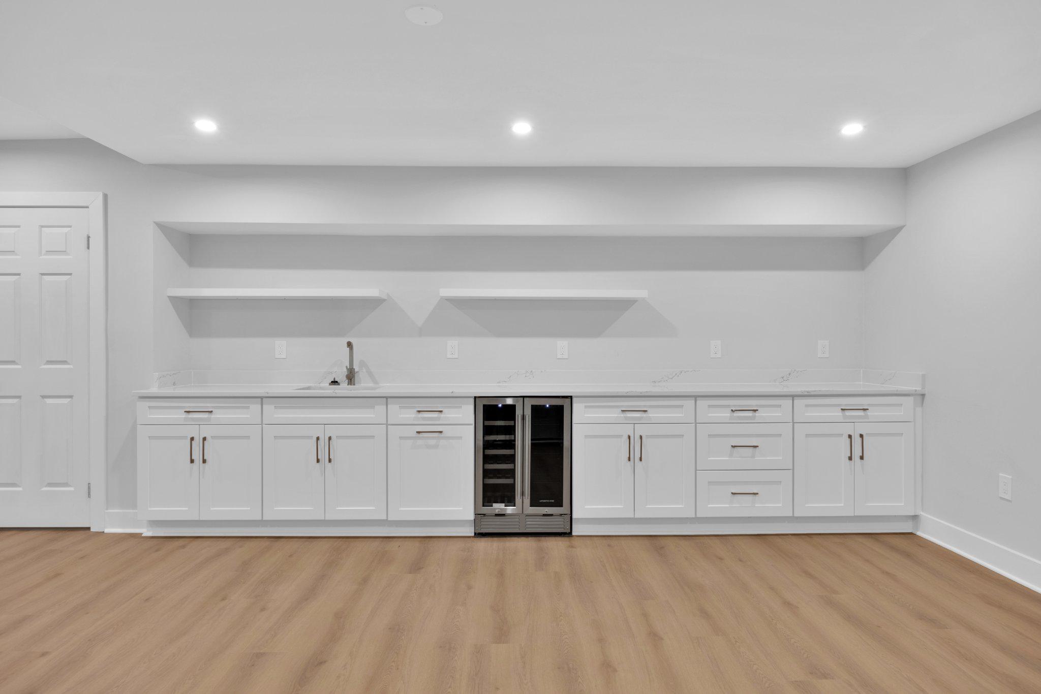 BURNHAM HILLS - Residential