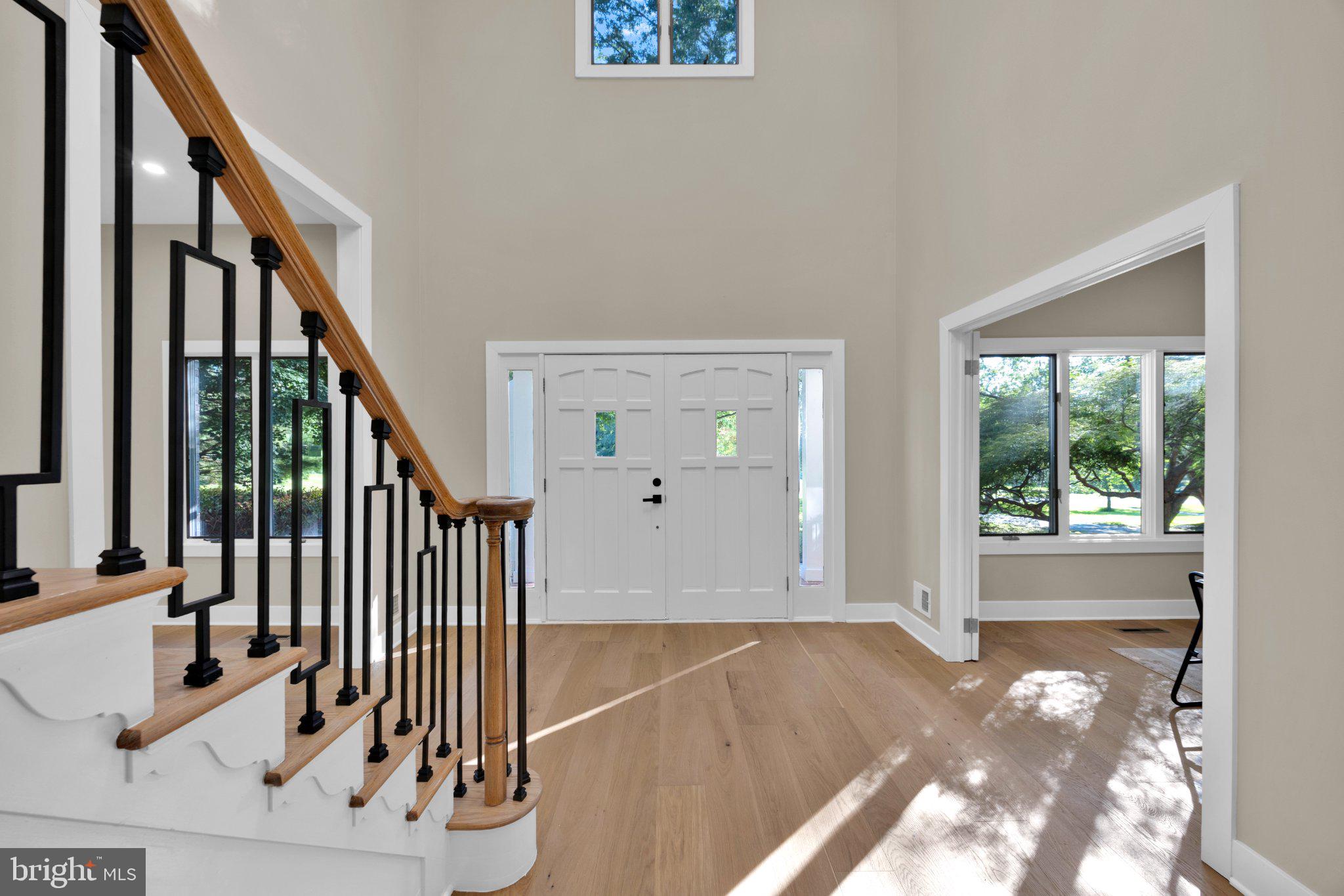 BURNHAM HILLS - Residential