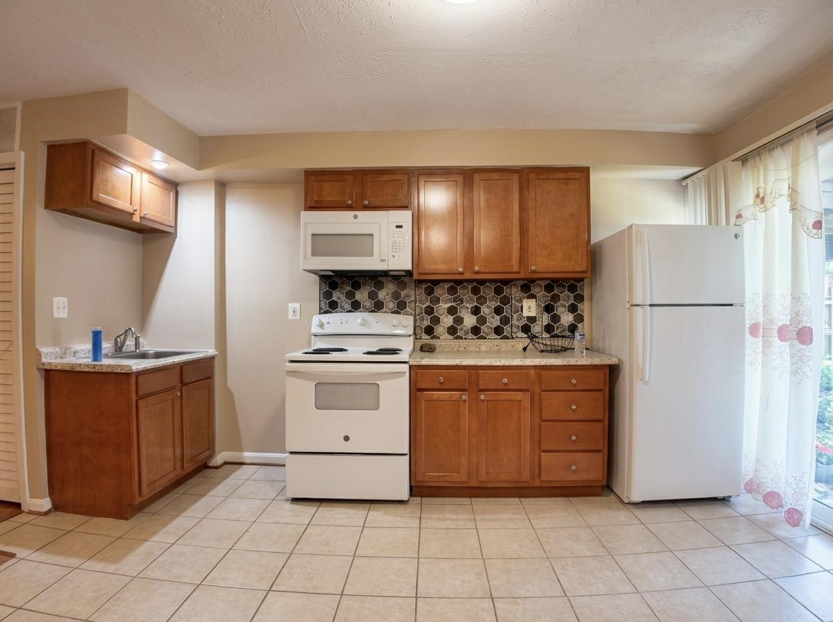 GLEN ORA-PLAT FOURTEEN-P - Residential
