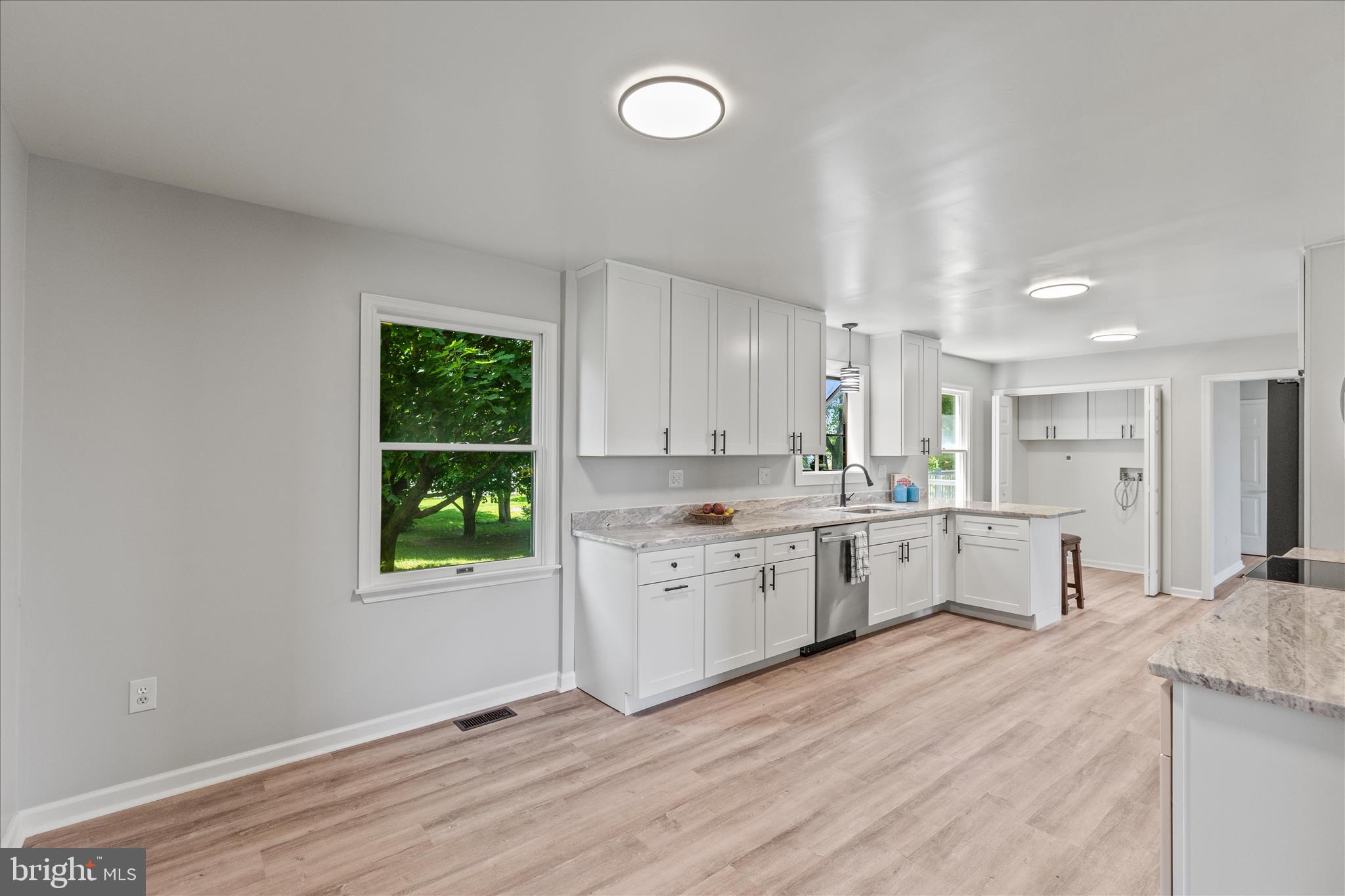 MEADOW VIEW - Residential