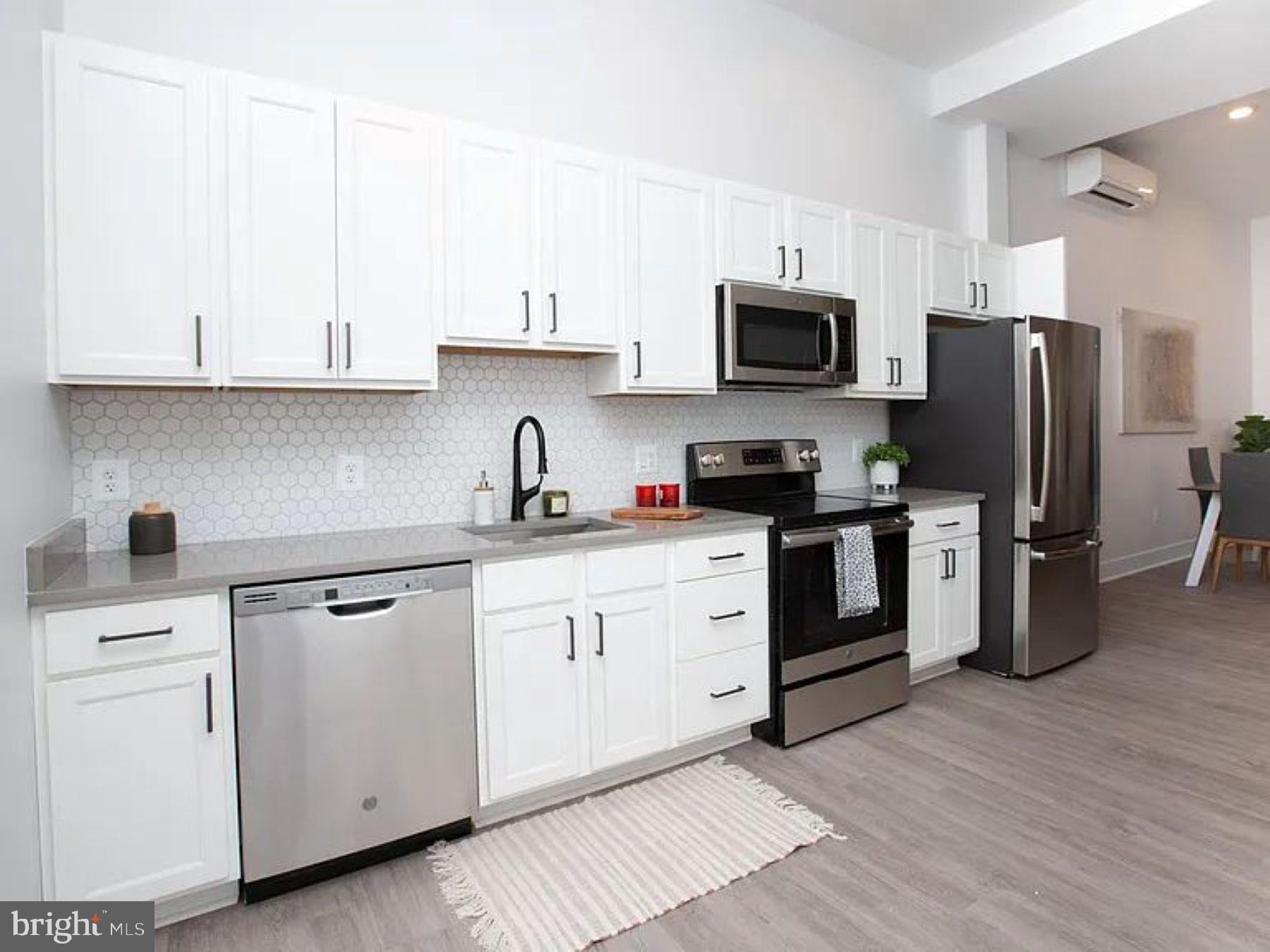 Discover your ideal apartment in The Roland, where luxury living meets historic charm in the heart of Fells Point. Nestled in this picturesque neighborhood, our stunning apartments offer a refined living experience. 

Built in 2020, these new apartments step into open floor plans with soaring ceilings, creating an airy, welcoming ambiance that's flooded with natural light. Your gourmet kitchen, adorned with sleek stainless-steel appliances and black matte hardware, will inspire your inner chef. The custom walk-in closets, engineered hardwood flooring, quartz countertops, white hexagon mosaic tile, and posh lighting add more than a touch of opulence to your everyday routine.

Welcome to Fells Point, where charming cobblestone streets meet the waterfront. This pedestrian-friendly neighborhood boasts an array of bars, top-rated restaurants, and boutique stores. It's also home to one of Baltimore's most luxurious hotels, The Pendry. Explore historic streets, savor a lively culinary scene, and immerse yourself in the rich history and vibrant culture of this unique Baltimore neighborhood.

Your oasis at The Roland awaits, and we are ready to help you find your dream apartment!

Please note that the photos are of a model apartment home at The Roland; however, the Matterport shows the actual apartment home.