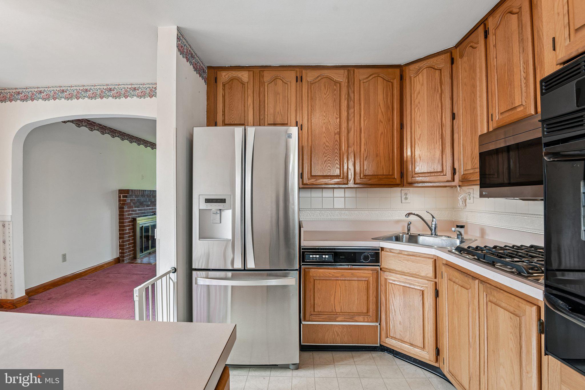ARUNDEL GARDENS - Residential