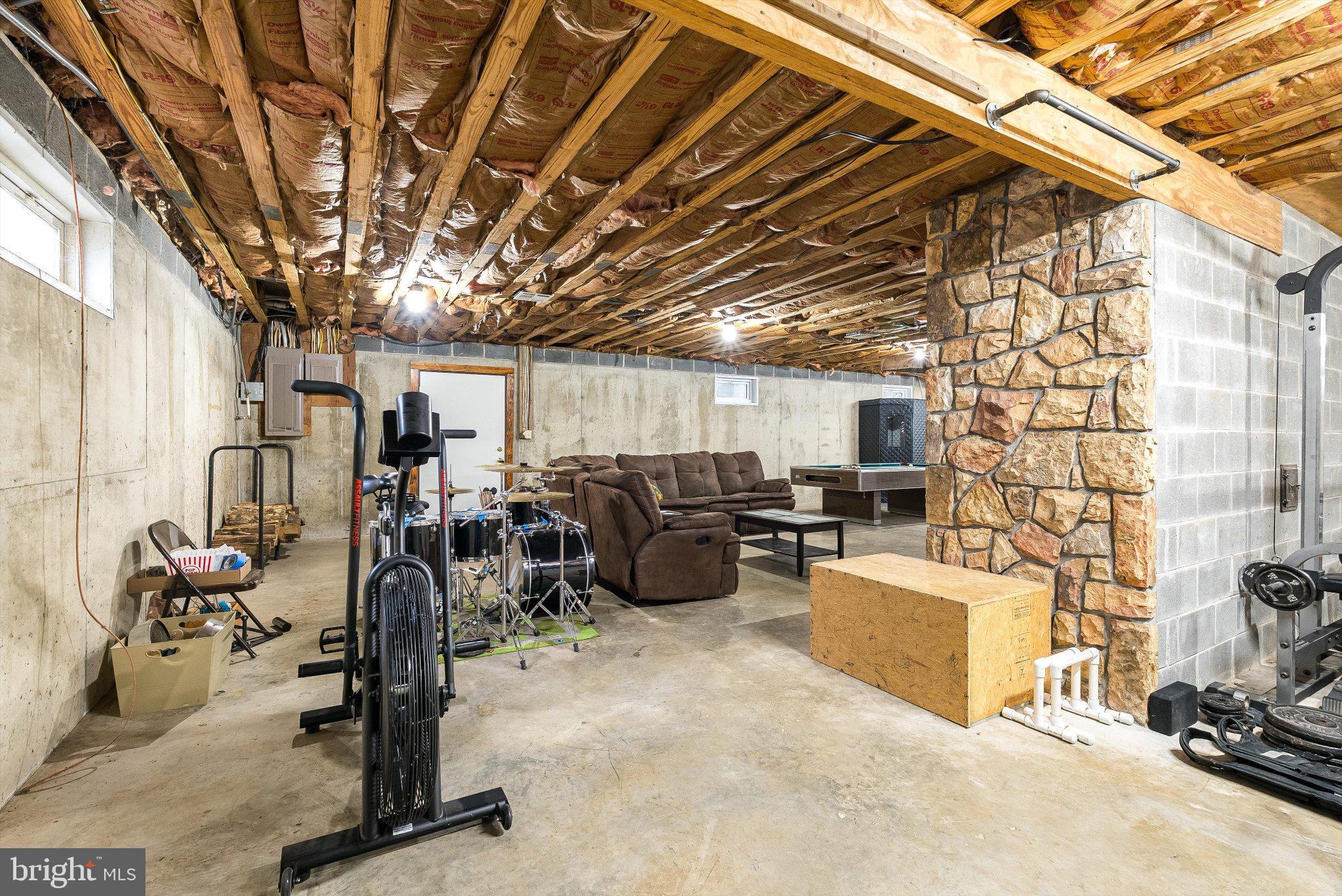 OAKMONT - Residential