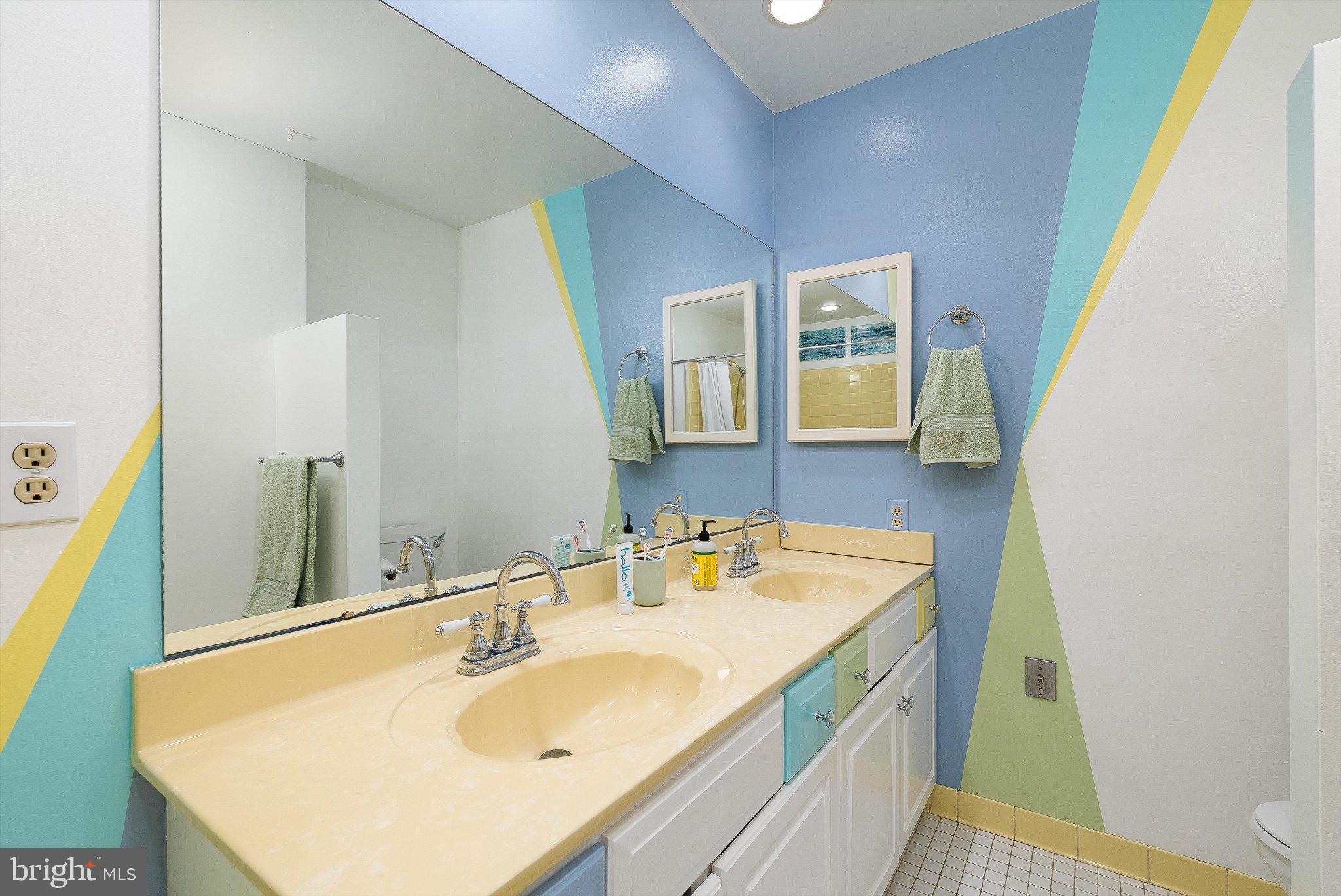 OAKMONT - Residential