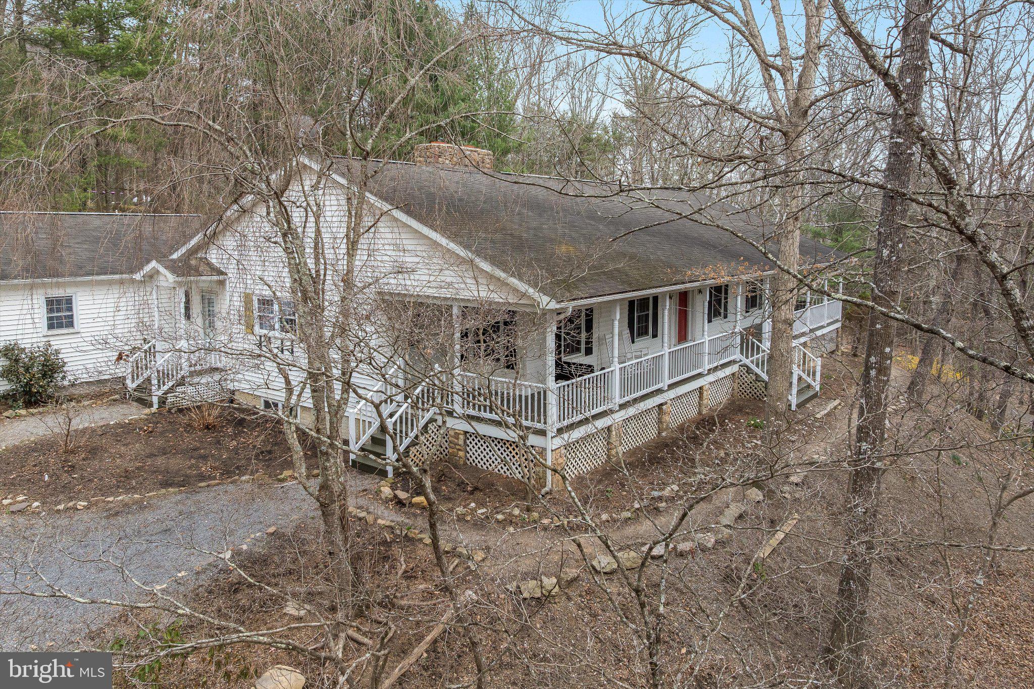 OAKMONT - Residential
