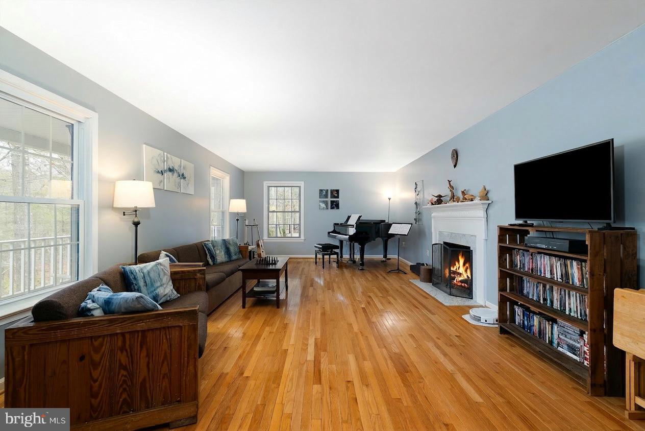 OAKMONT - Residential