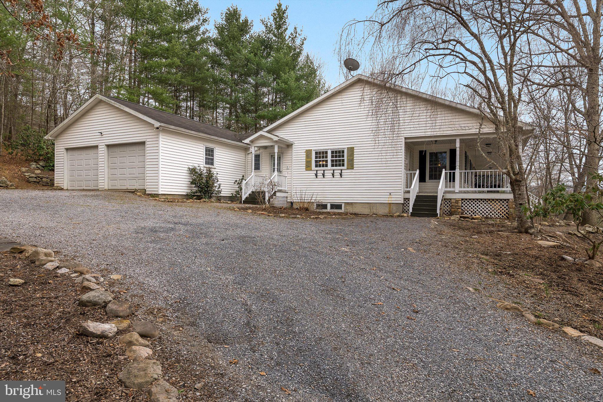 OAKMONT - Residential
