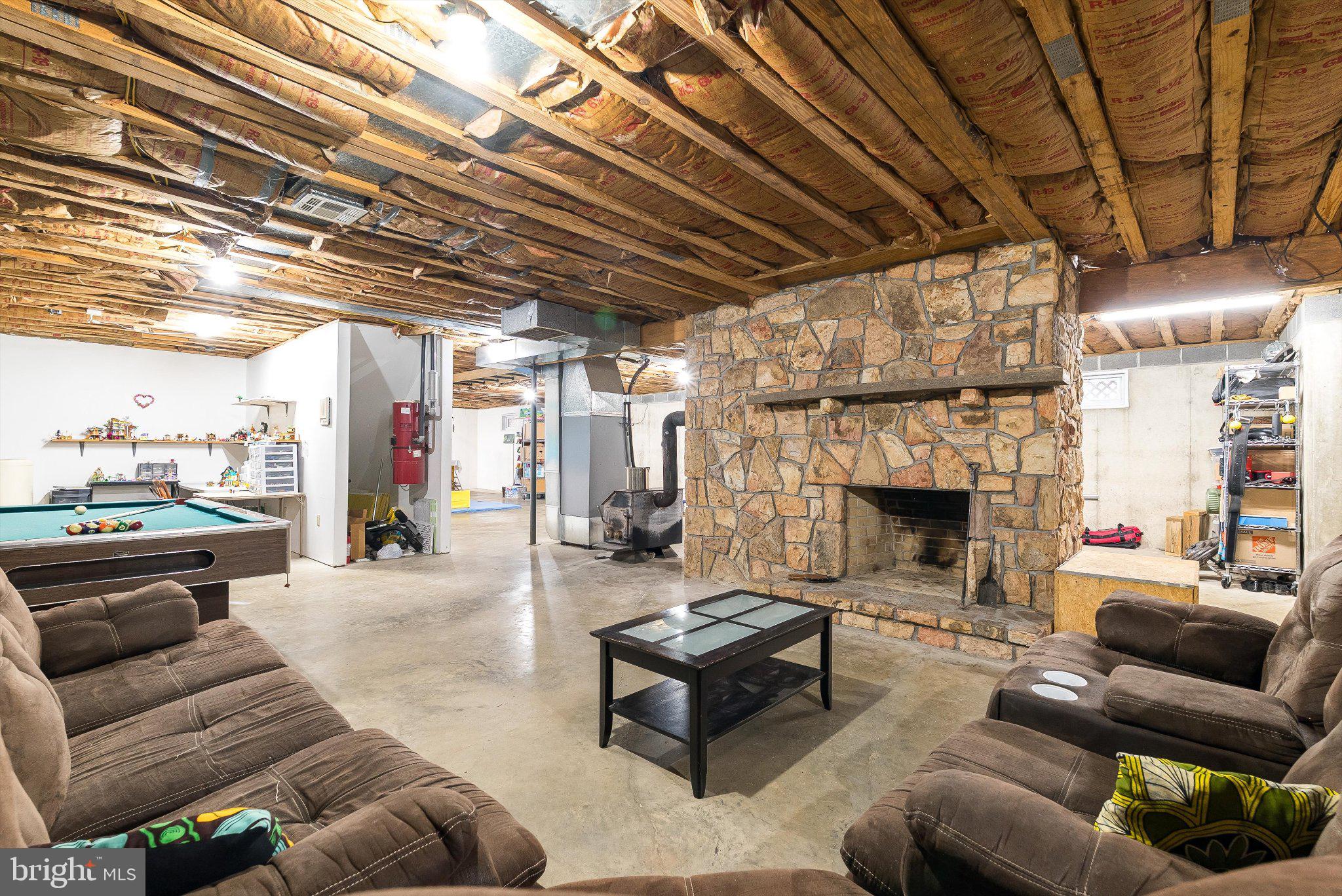 OAKMONT - Residential