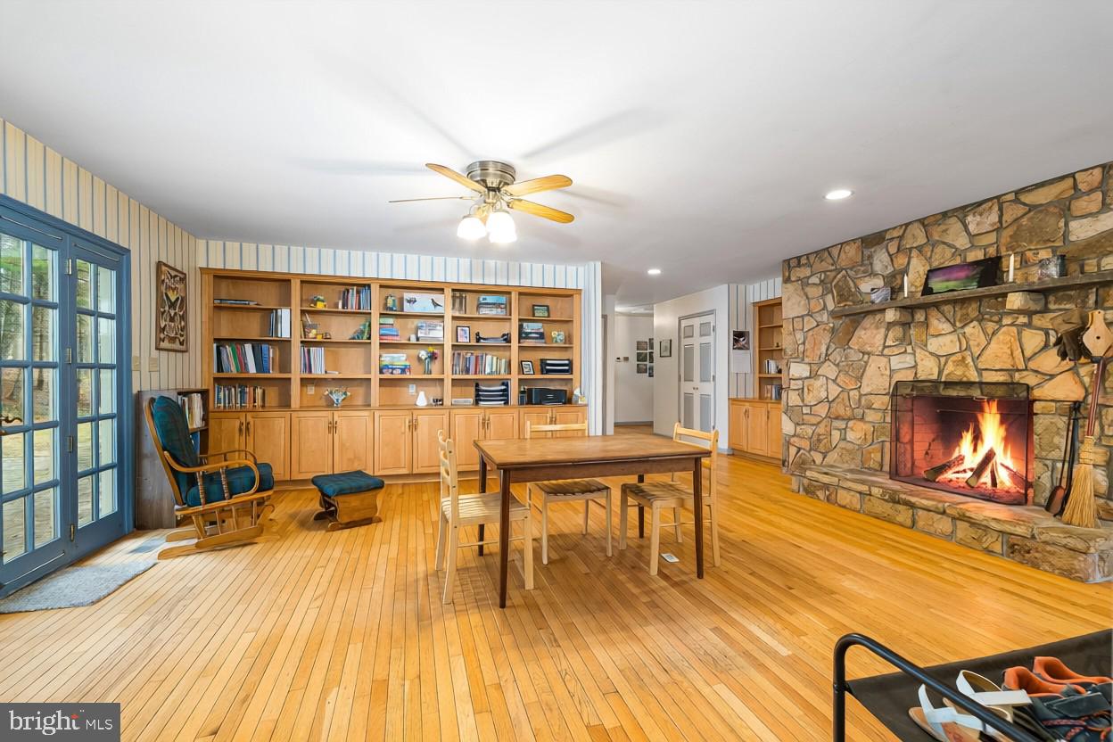 OAKMONT - Residential