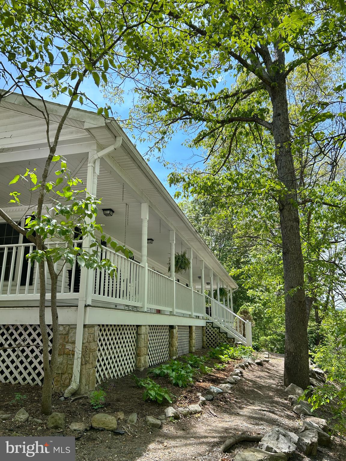 OAKMONT - Residential