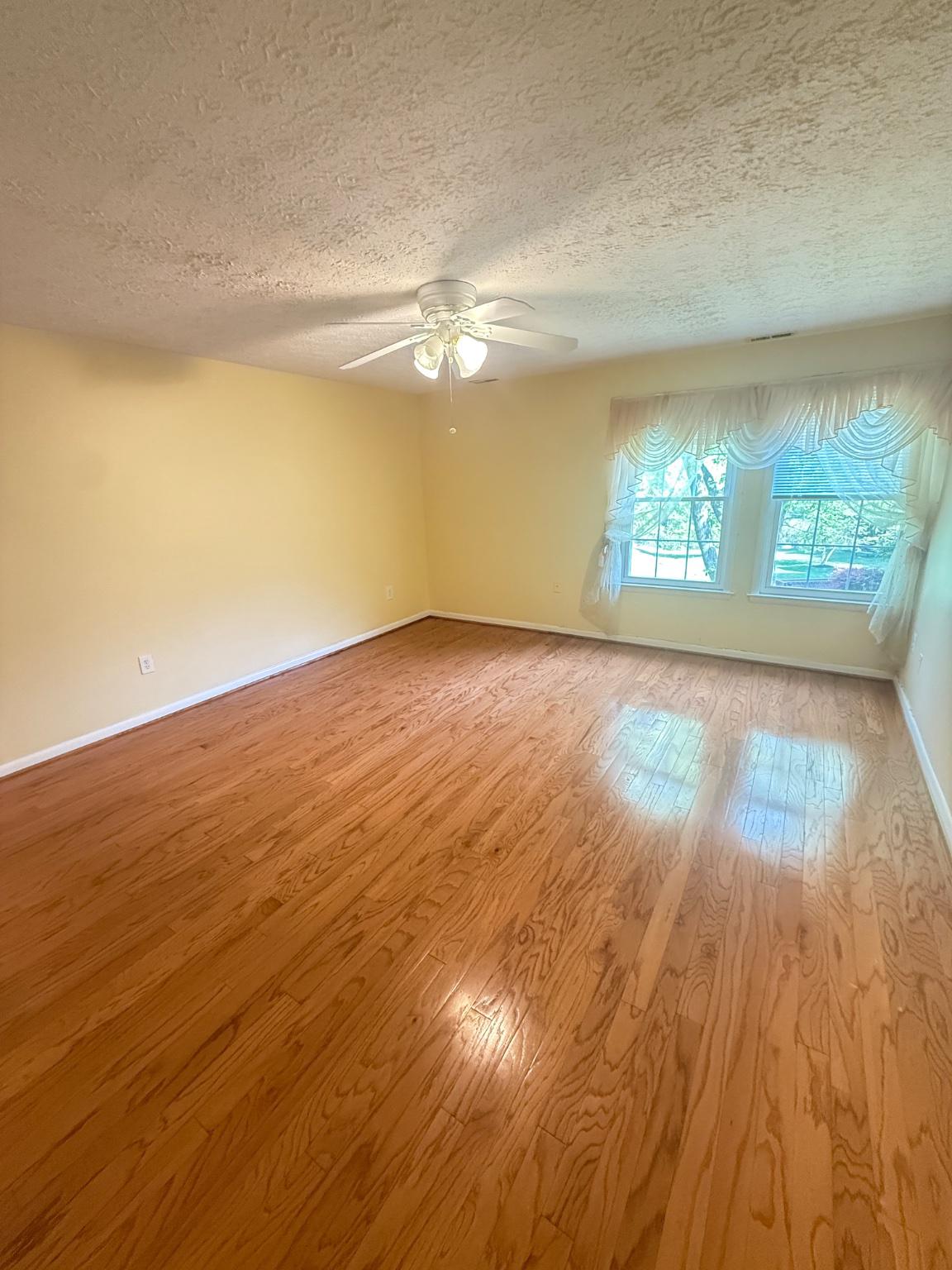 THE FALLS - Residential Lease