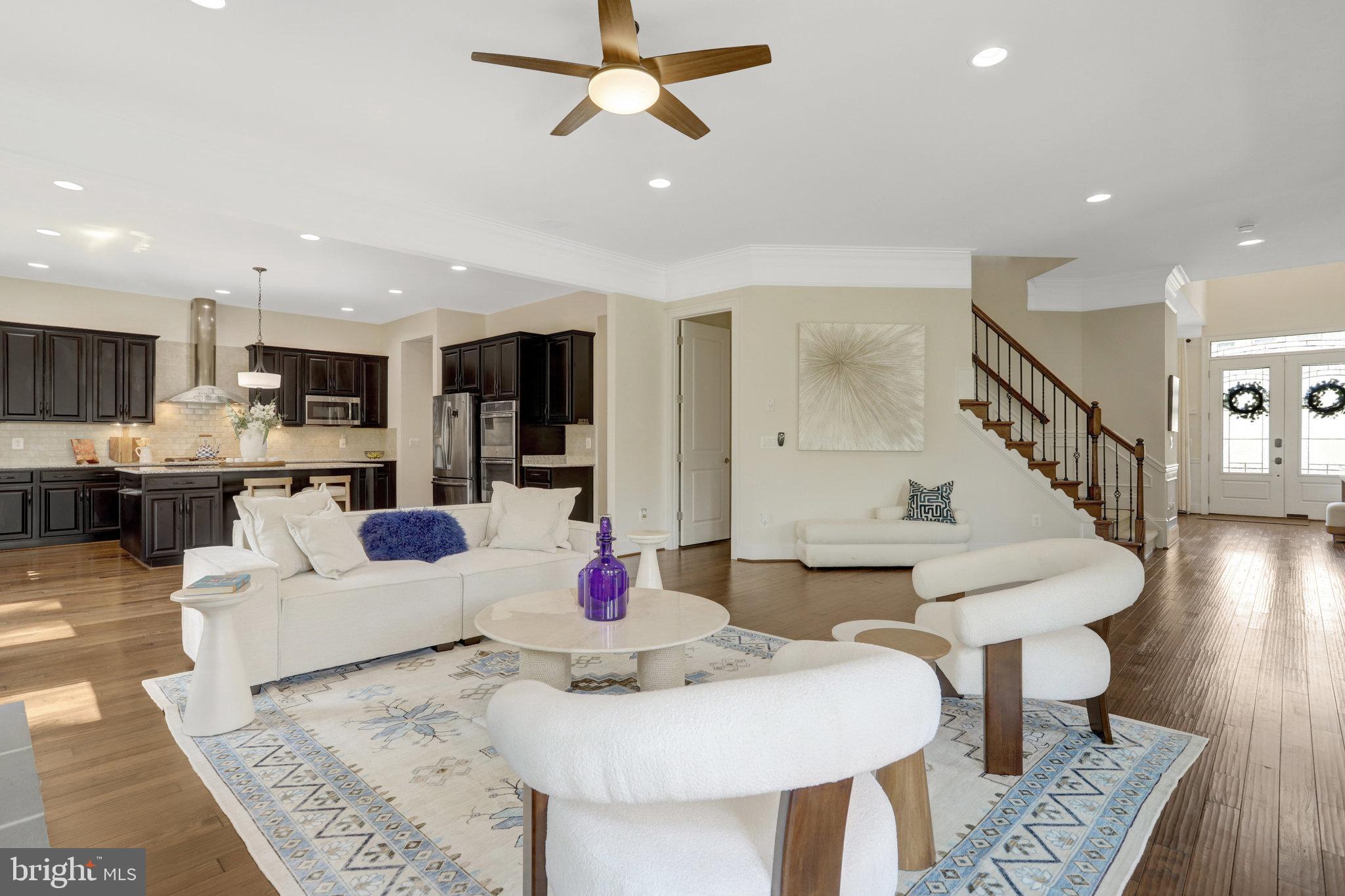 PARK POINTE - Residential