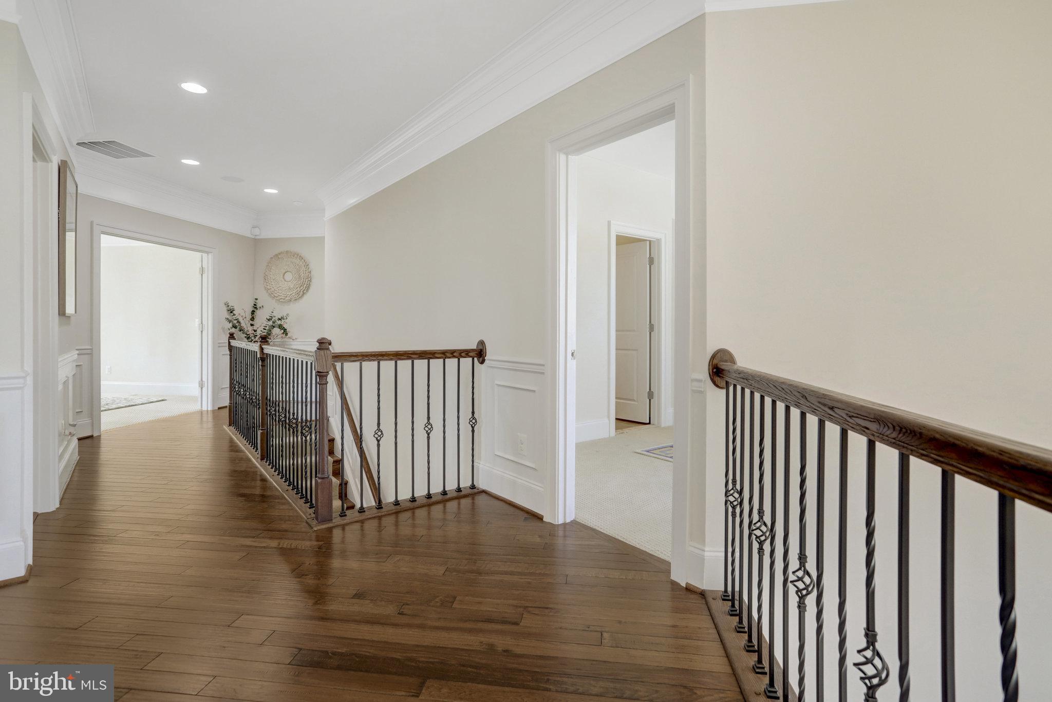 PARK POINTE - Residential