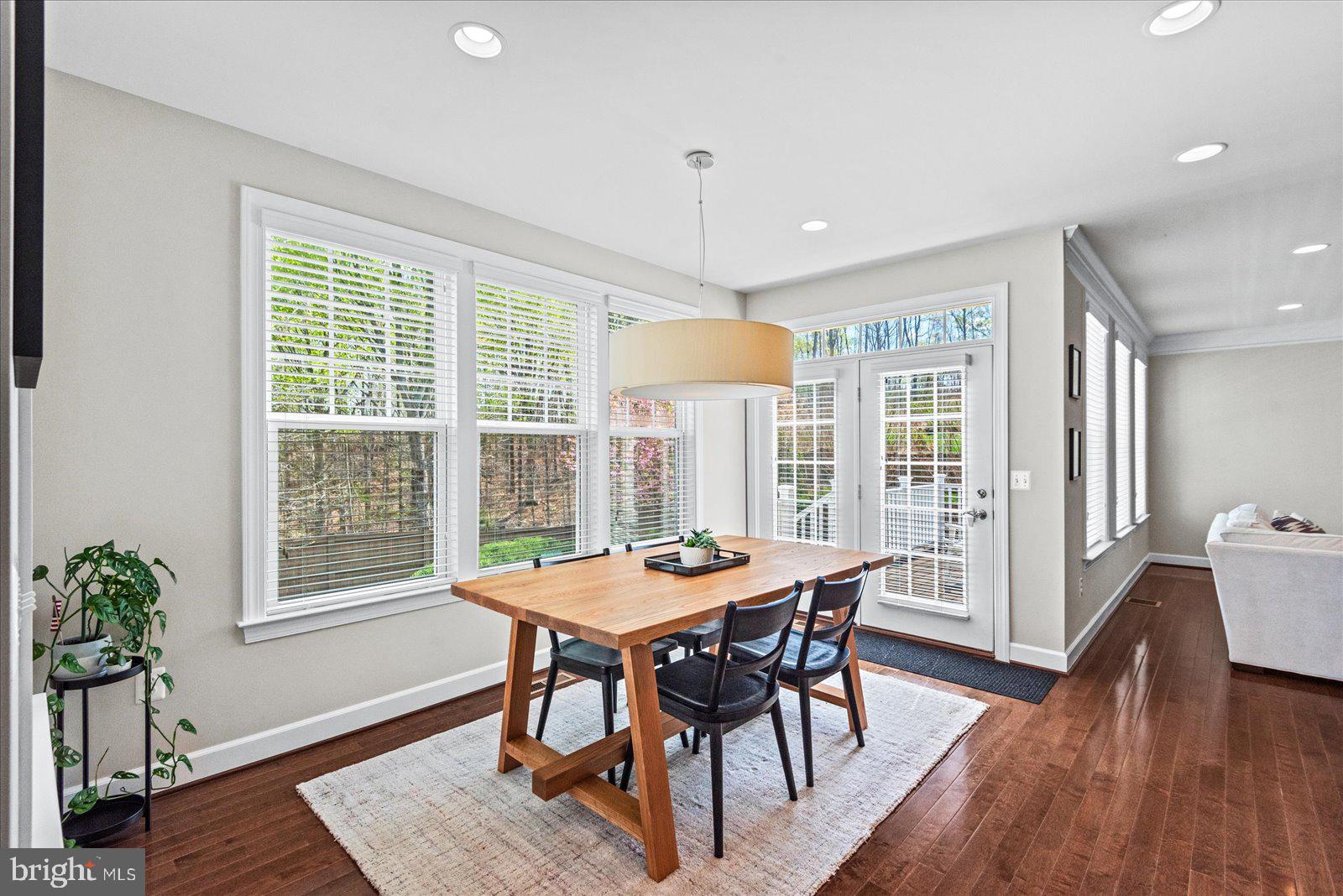 EMBREY MILL - Residential