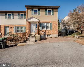 End-unit townhome in Plum Run (Pike Creek) has three bedrooms and 2.1 bathrooms, is spacious, and is attractive. The living room features built-ins flanking the wood-burning fireplace. An adjacent breakfast room accompanies the kitchen, and the bathrooms have been renovated. The deck overlooks the yard, which backs to woods and open space. A lower-level walkout to the yard makes gardening and accessing the outdoors convenient. Located in the Pike Creek area of Wilmington, this home is minutes from shopping centers, fitness centers, walking trails, grocery stores, and parks.   
New painting the entire house inside, and an immaculate home. It's available now.