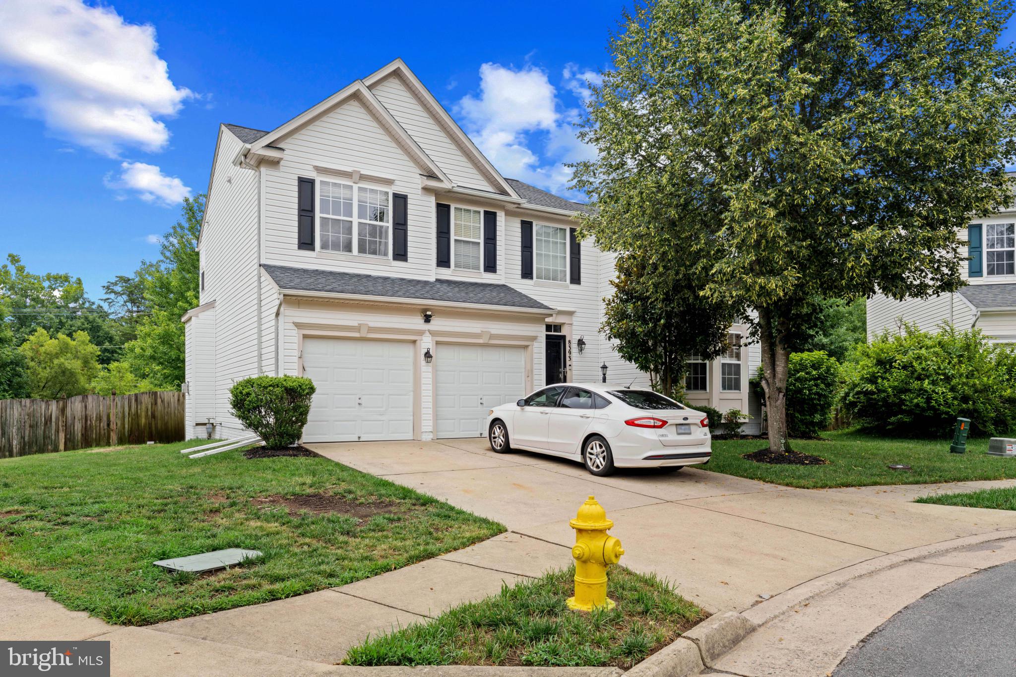 BROAD RUN OAKS - Residential